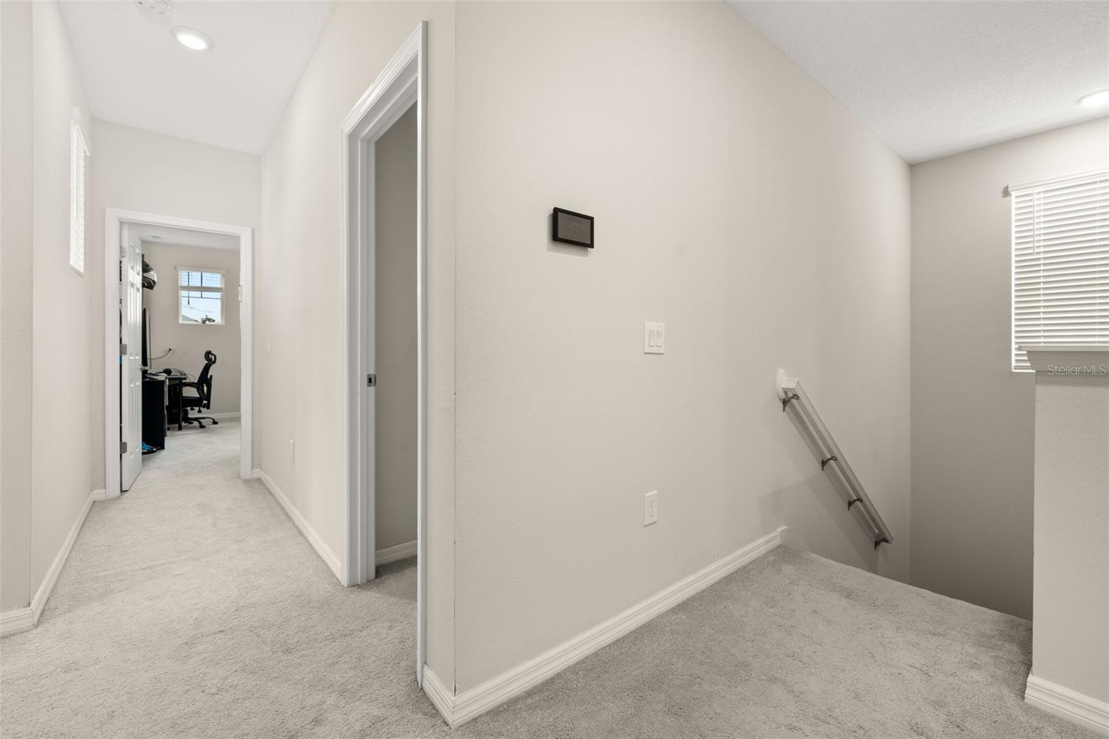 Image 27 of 52 For 9870 Summerlake Groves Street