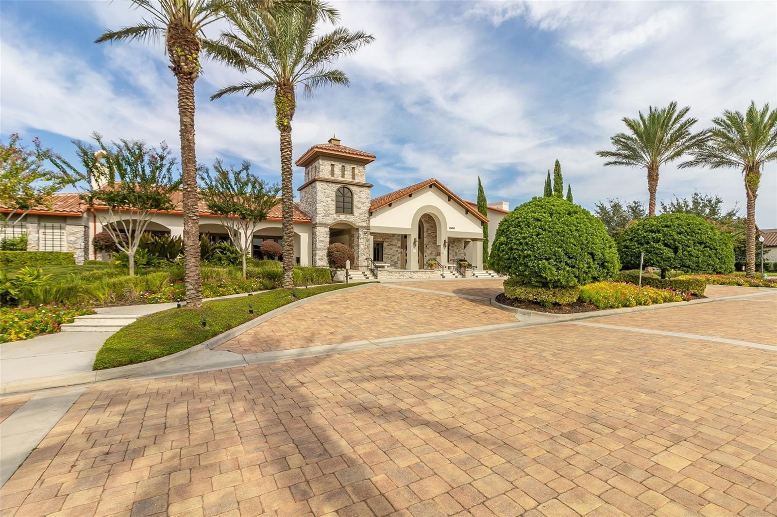 Image 43 of 52 For 9870 Summerlake Groves Street