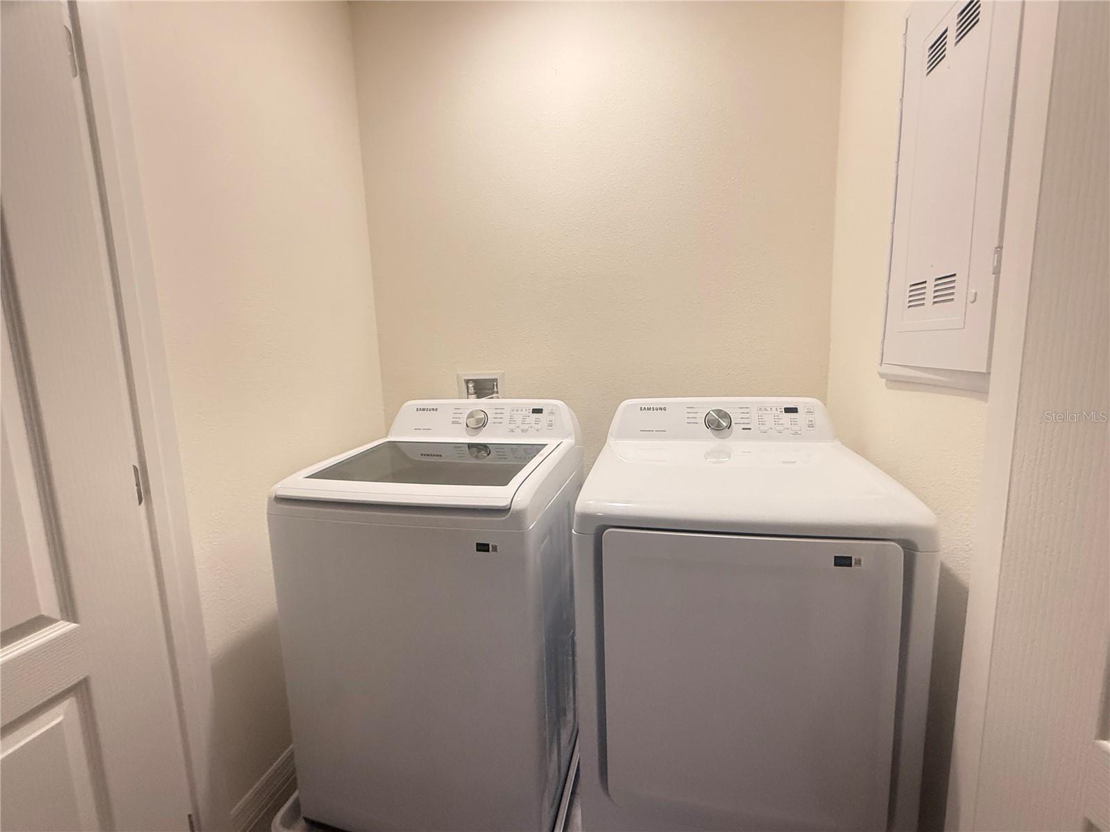 Image 10 of 12 For 1727 Wooden Street