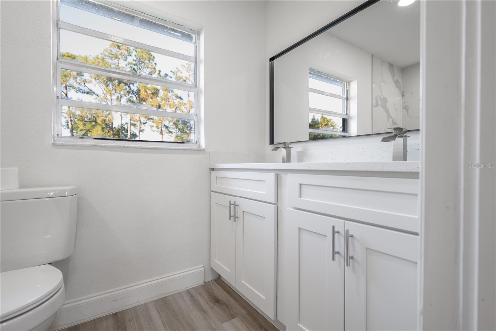 Image 16 of 26 For 245 Amador Circle