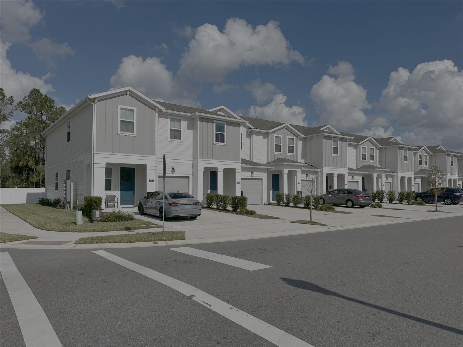 Image 3 of 10 For 7697 Stone Creek Trail