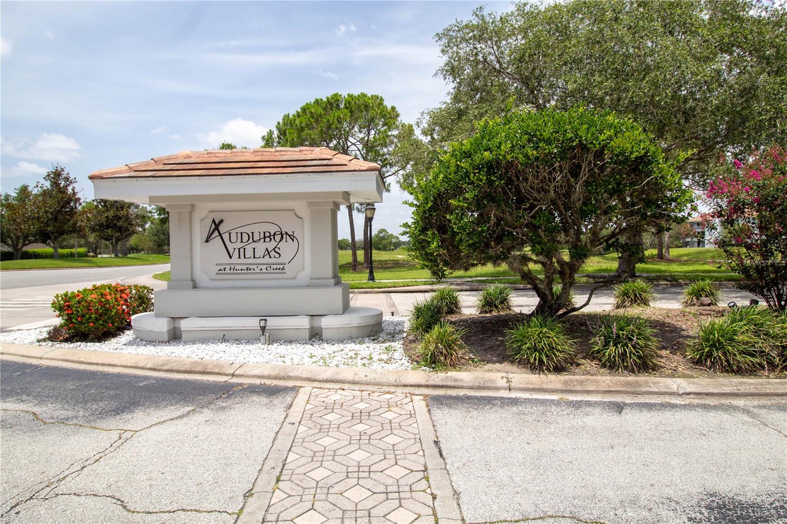 Image 28 of 32 For 14036 Fairway Island Drive 1535