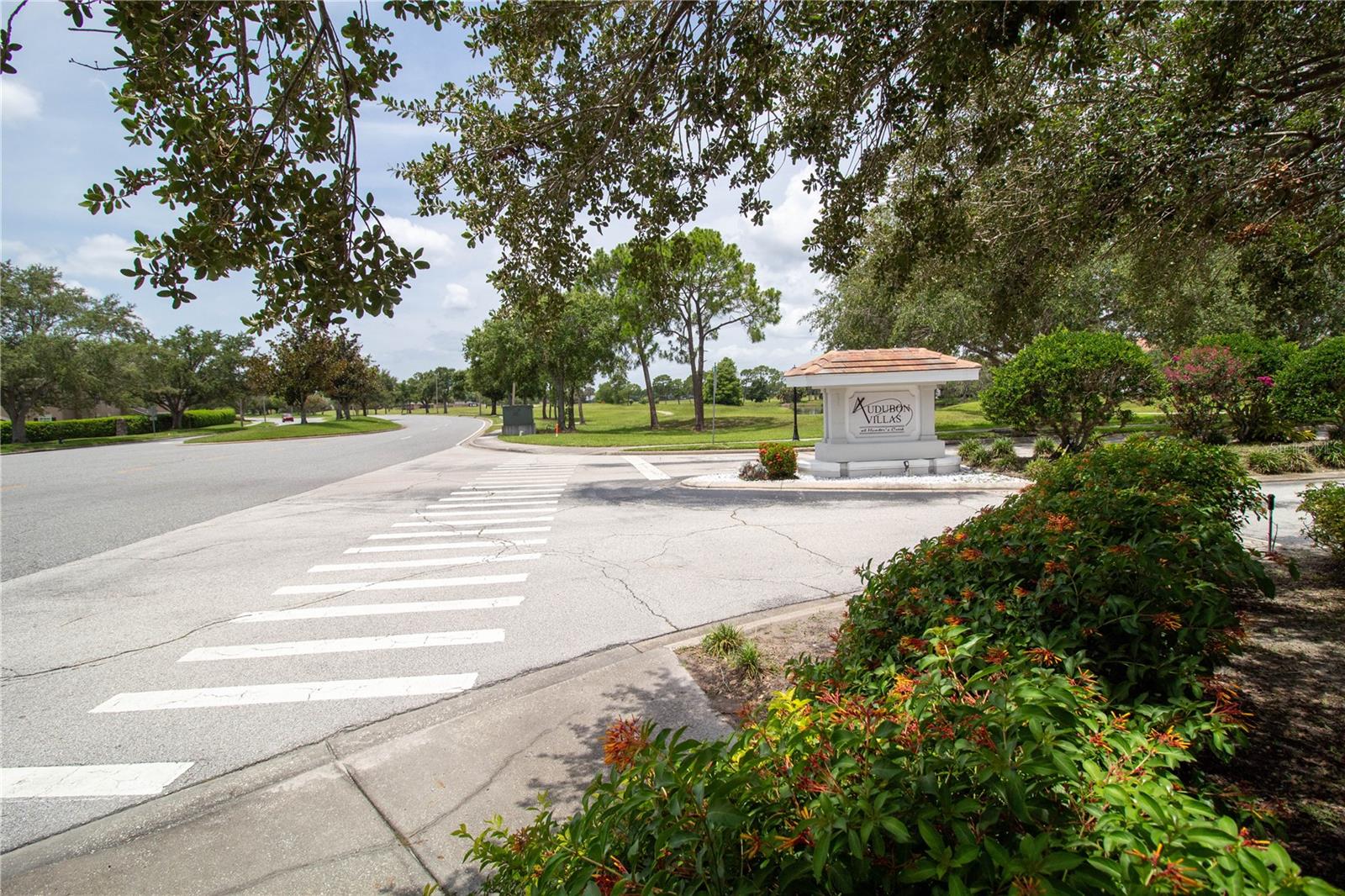 Image 30 of 32 For 14036 Fairway Island Drive 1535