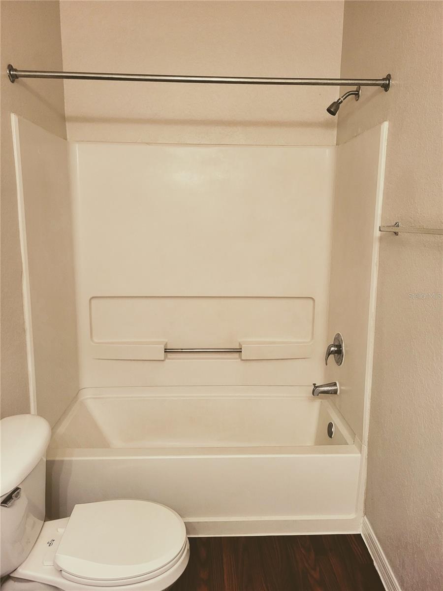 Image 10 of 13 For 6005 Hemingway Circle 6005