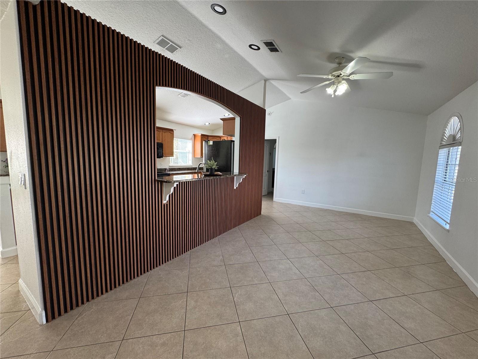 Image 11 of 30 For 14940 Day Lily Court