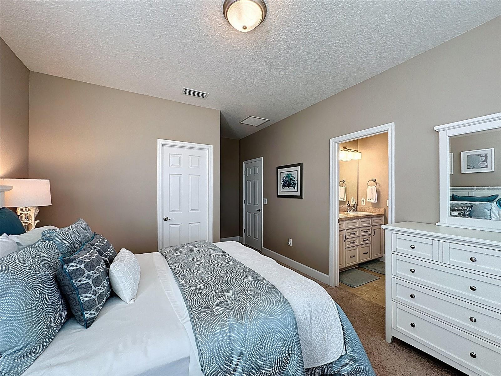 Image 29 of 56 For 1773 Bella Lago Drive