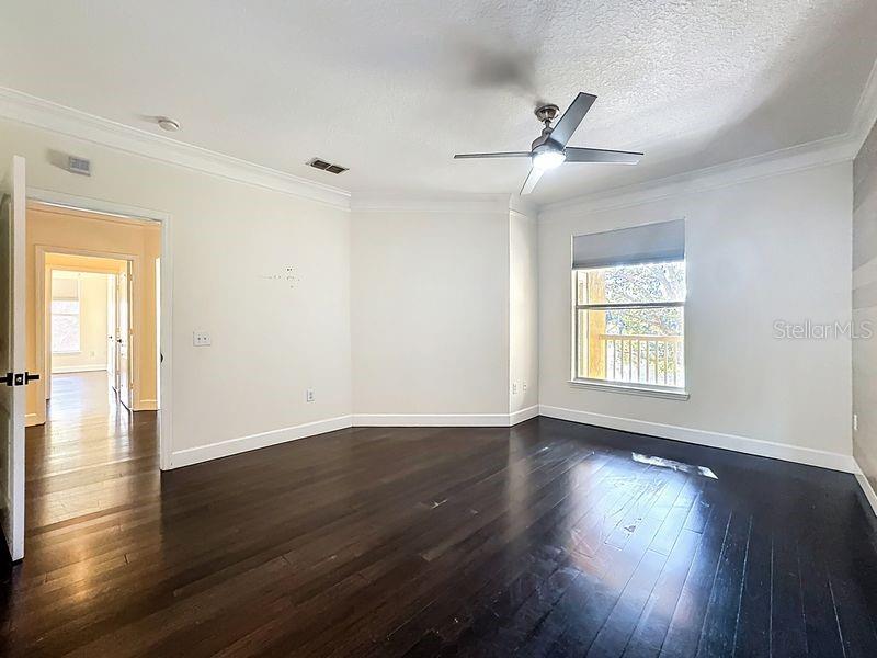 Image 13 of 38 For 8843 Villa View Circle 207