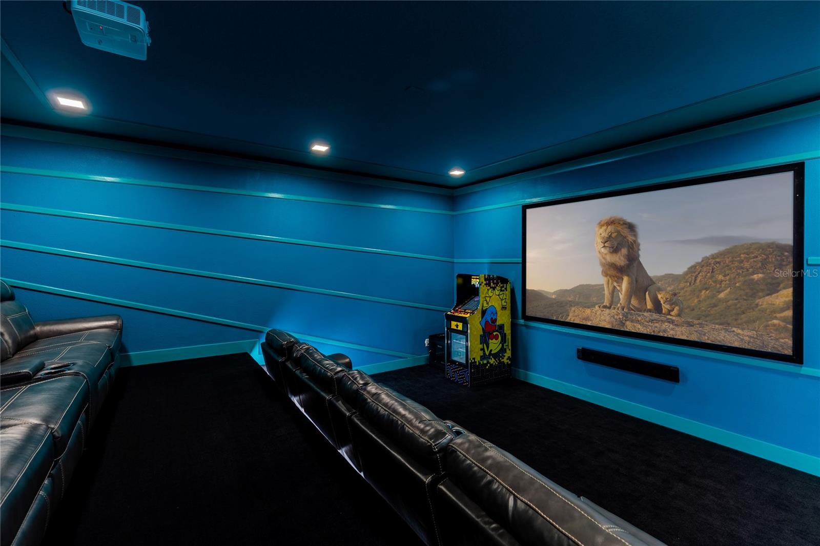 Image 13 of 76 For 1628 Nassau Point Trail