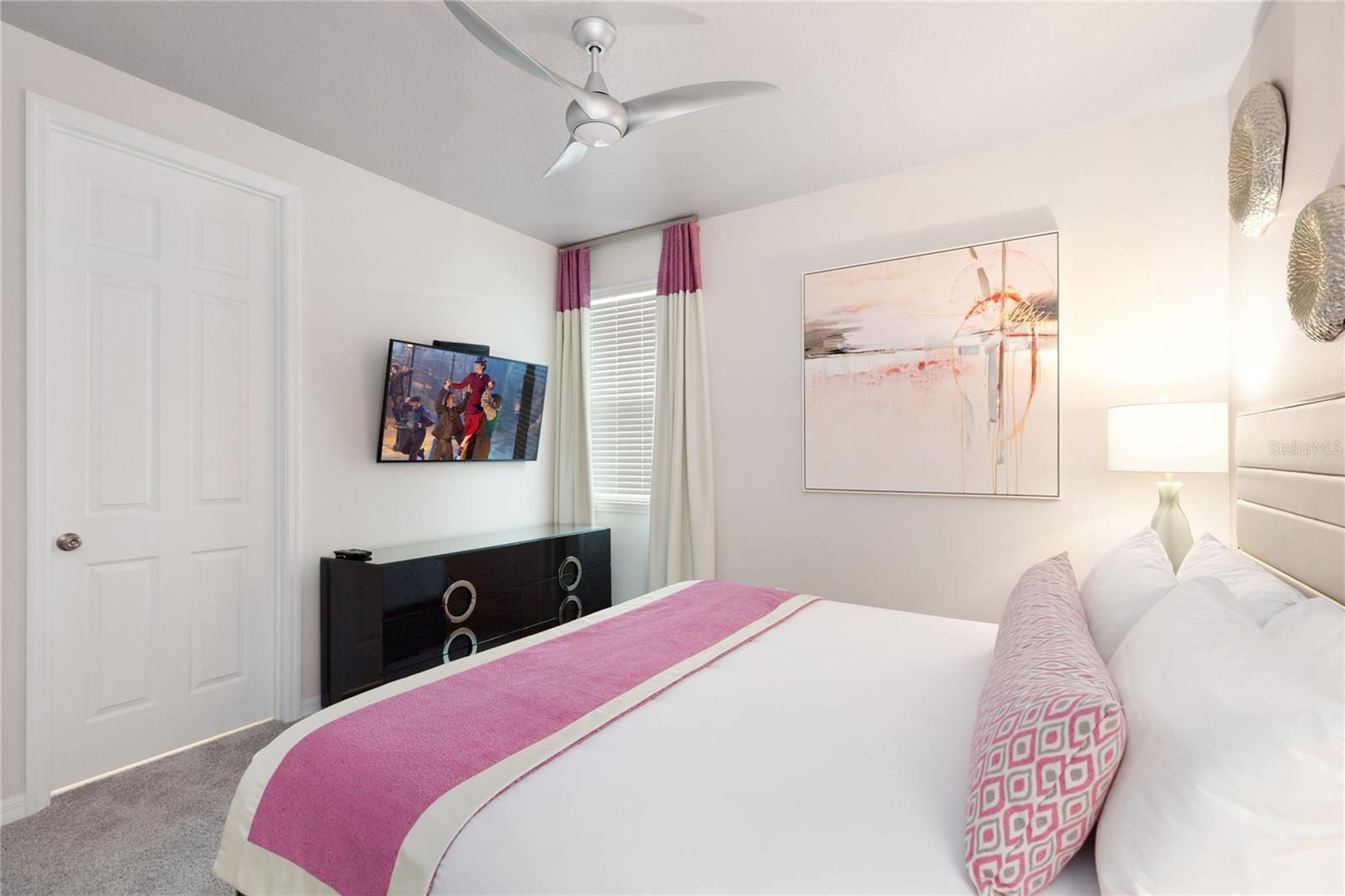 Image 38 of 76 For 1628 Nassau Point Trail