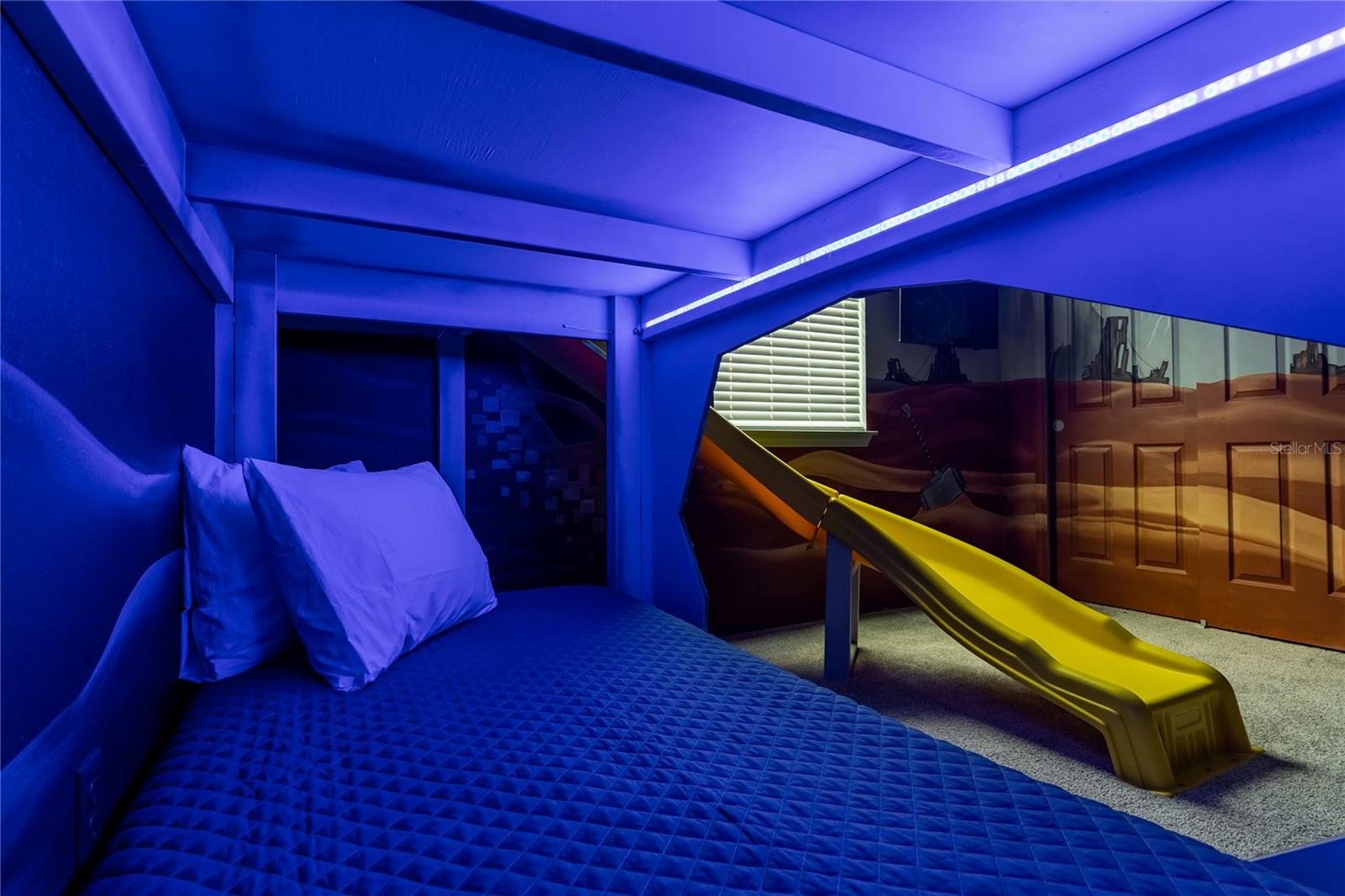 Image 53 of 76 For 1628 Nassau Point Trail