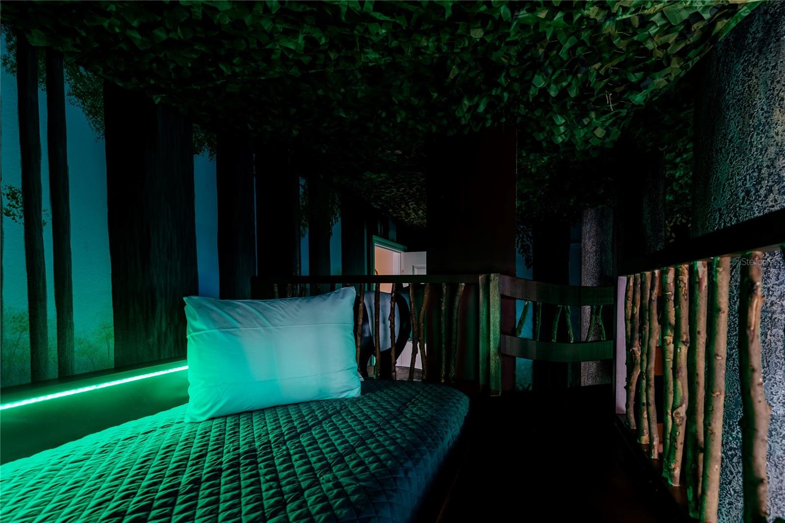 Image 62 of 76 For 1628 Nassau Point Trail