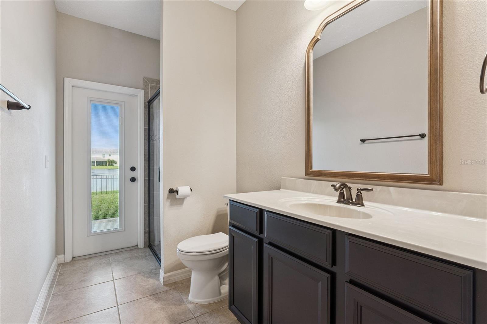 Image 18 of 70 For 1620 Lake Parkway Drive