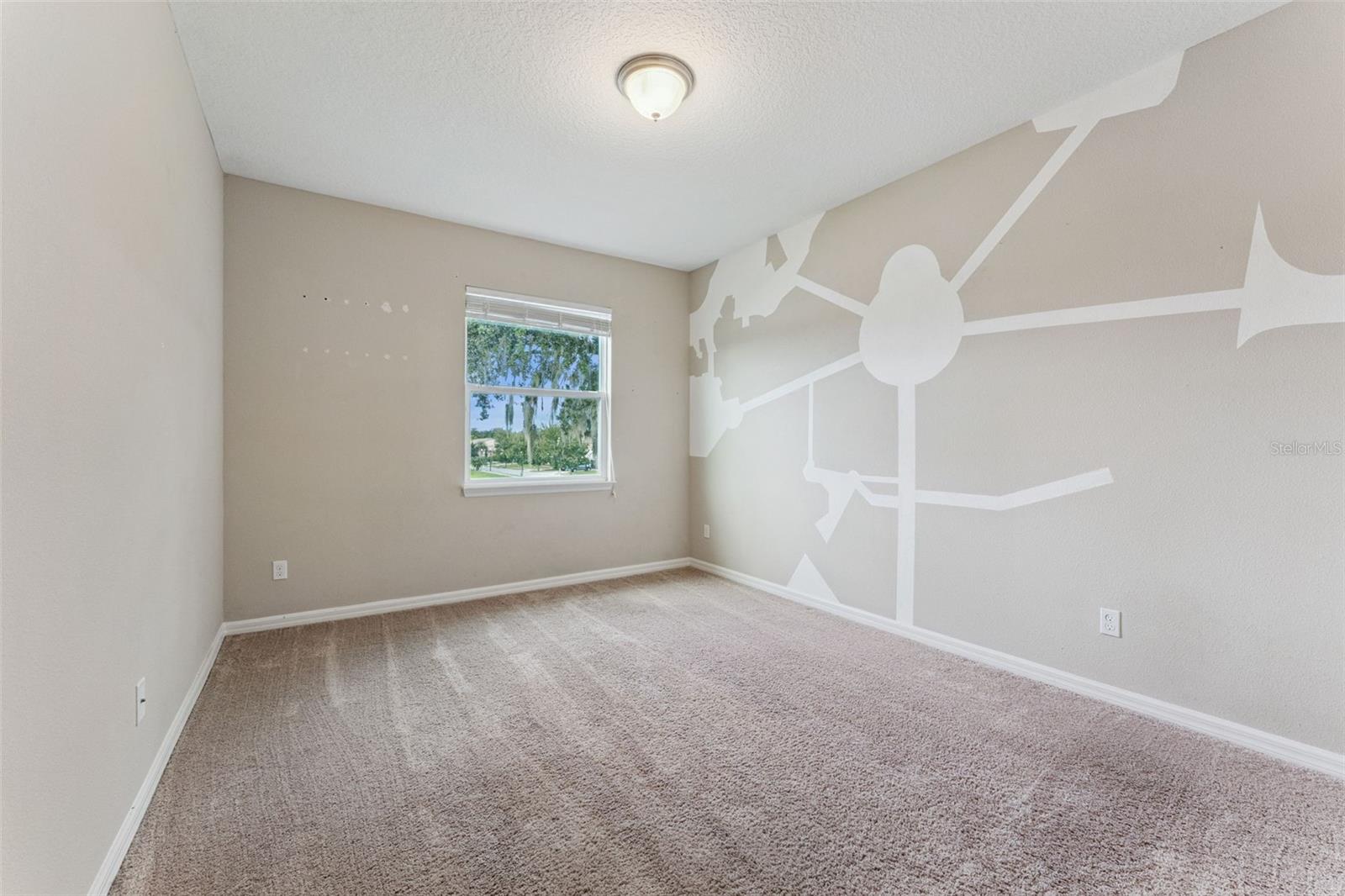 Image 25 of 70 For 1620 Lake Parkway Drive