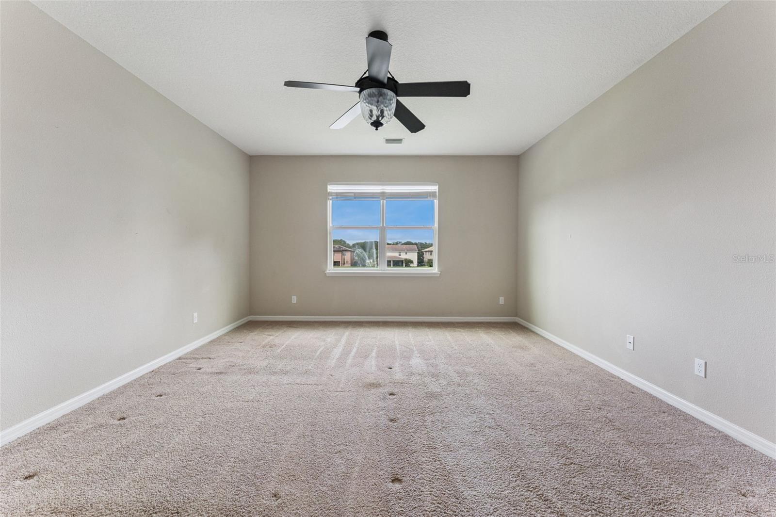 Image 29 of 70 For 1620 Lake Parkway Drive