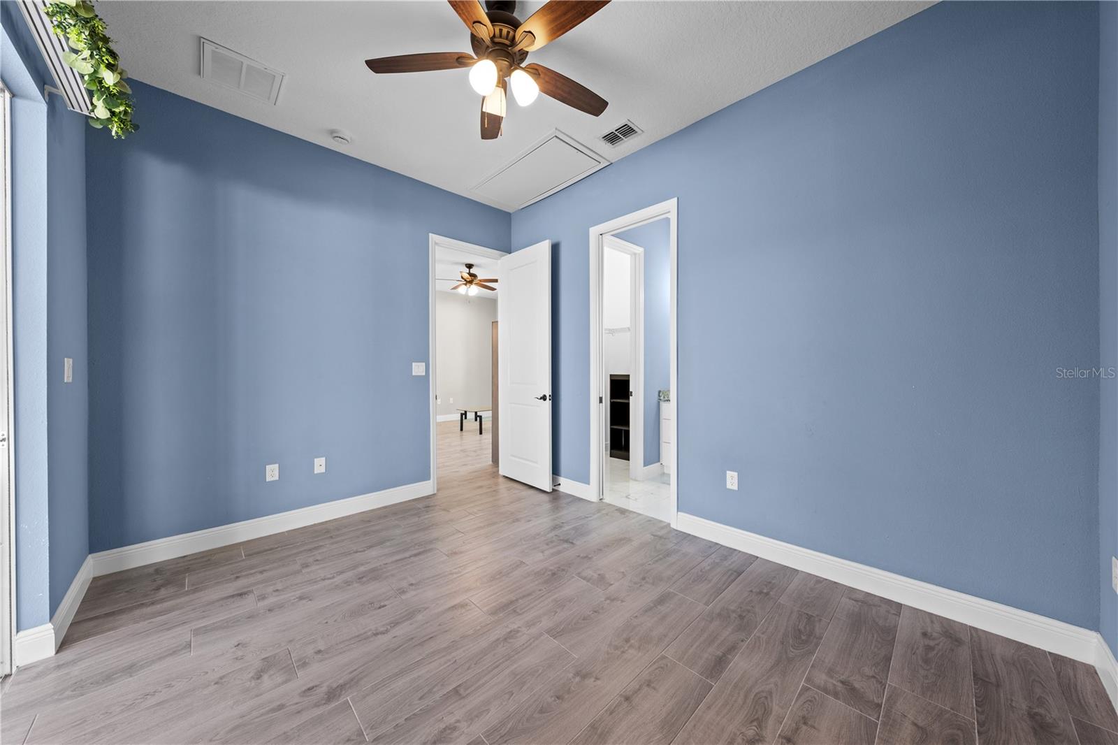 Image 15 of 98 For 2245 Bronco Dr.