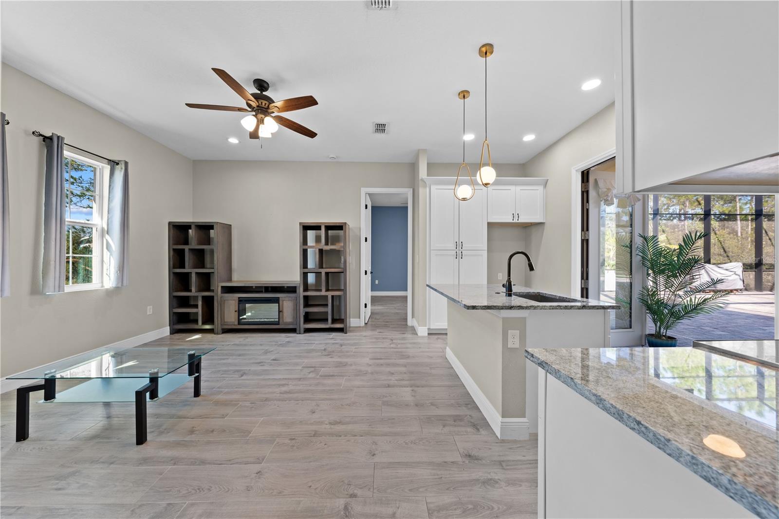 Image 18 of 98 For 2245 Bronco Dr.