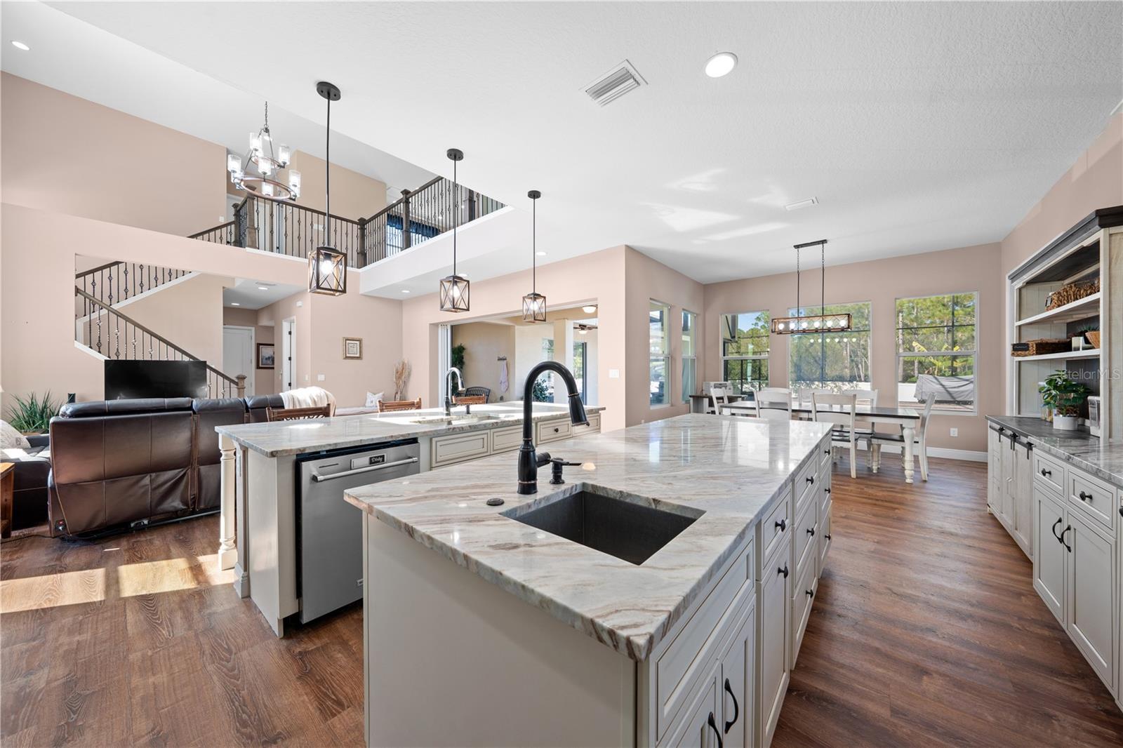 Image 43 of 98 For 2245 Bronco Dr.