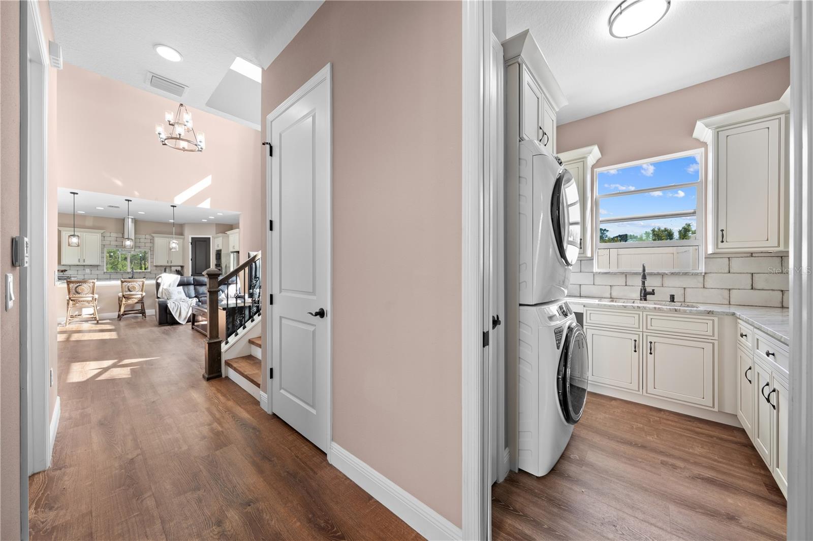 Image 56 of 98 For 2245 Bronco Dr.