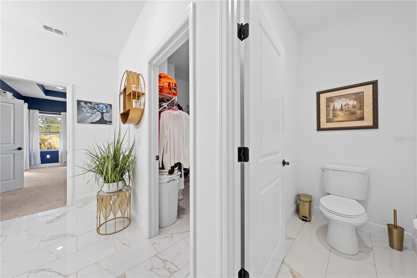 Image 77 of 98 For 2245 Bronco Dr.