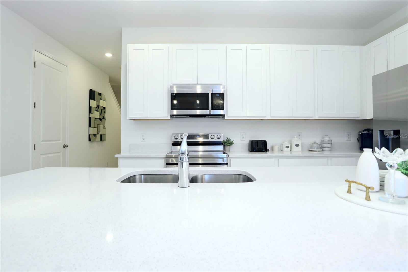 Image 11 of 42 For 943 Conch Road