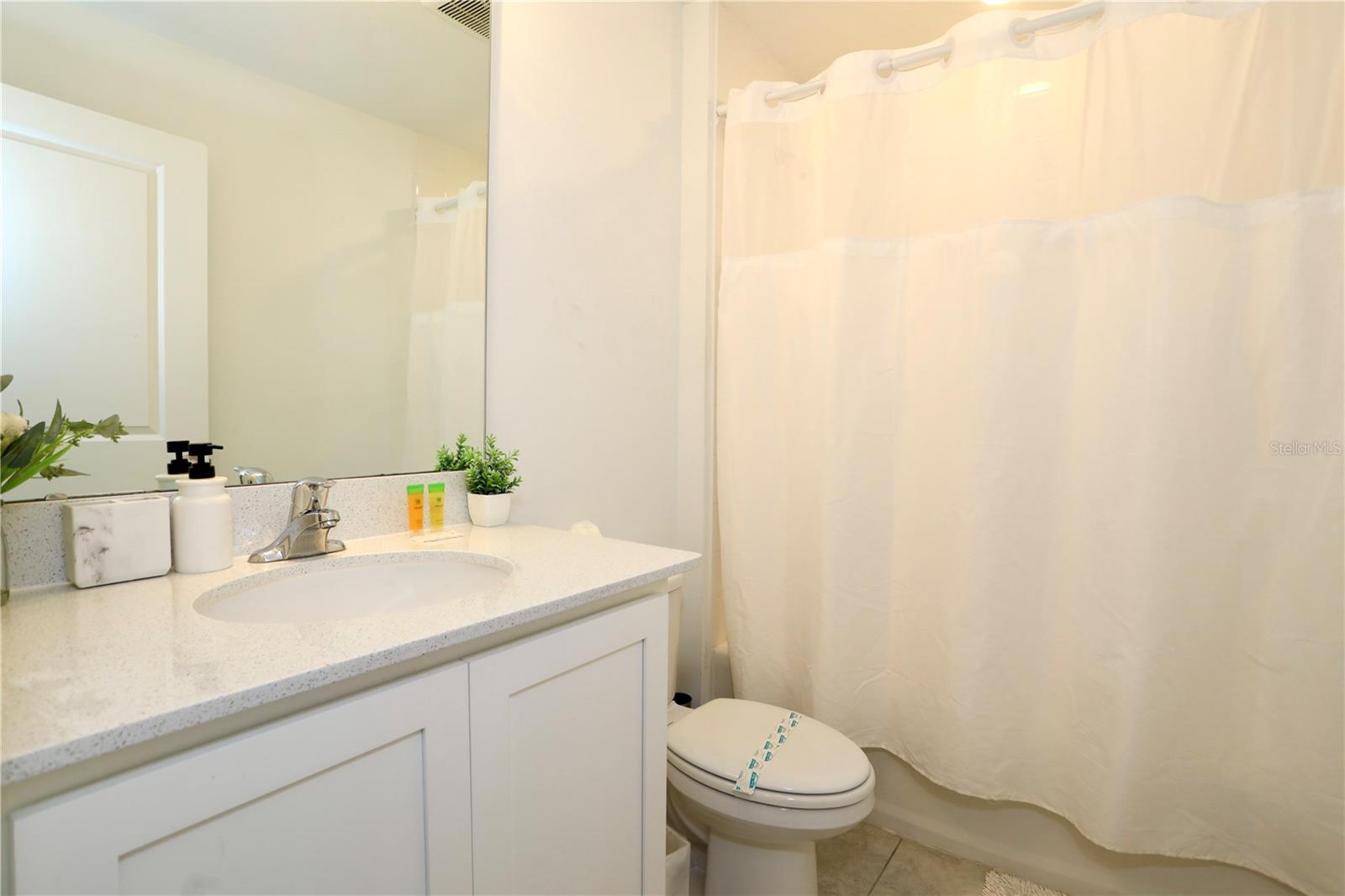 Image 24 of 42 For 943 Conch Road