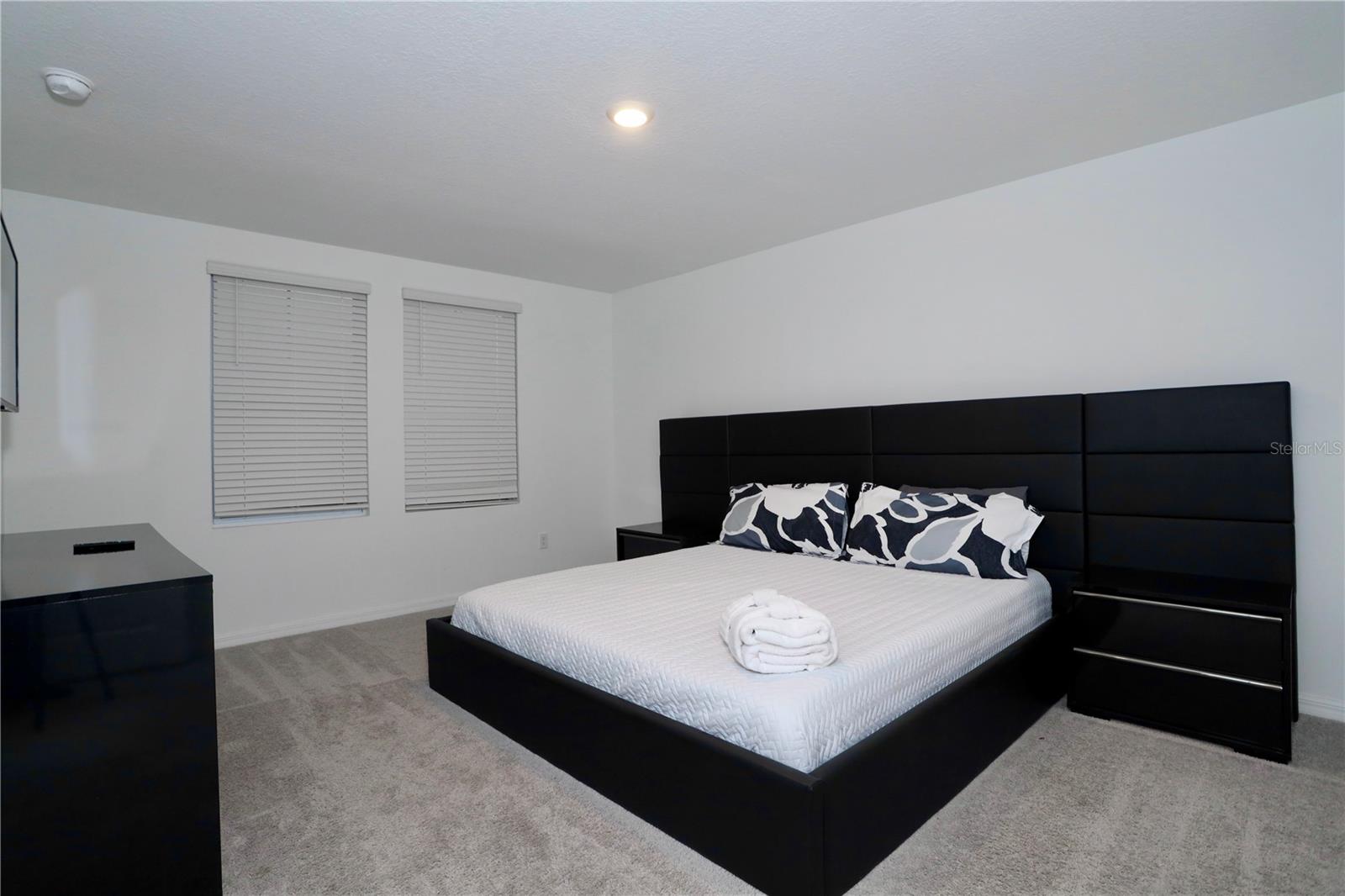 Image 26 of 42 For 943 Conch Road