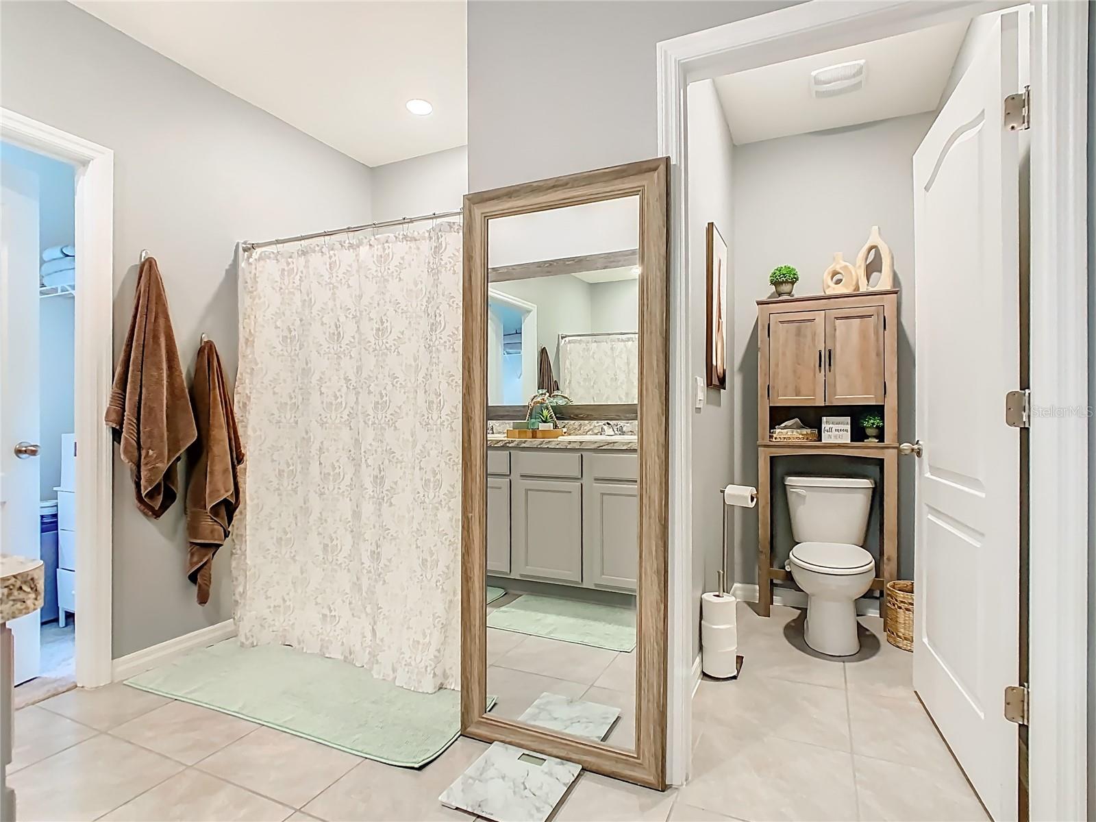 Image 41 of 61 For 755 Auburn Grove Court