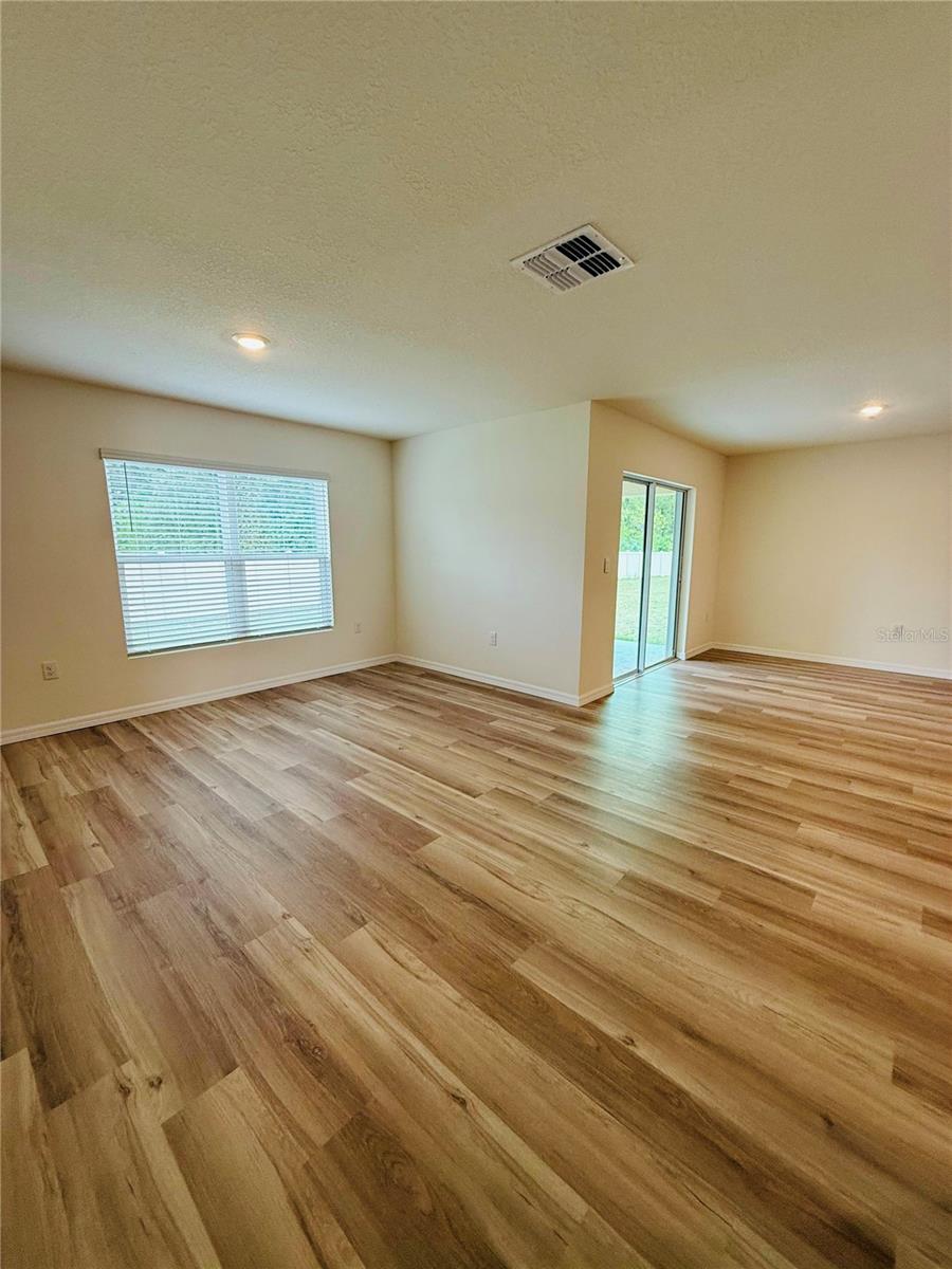 Image 11 of 25 For 2924 20th Terrace