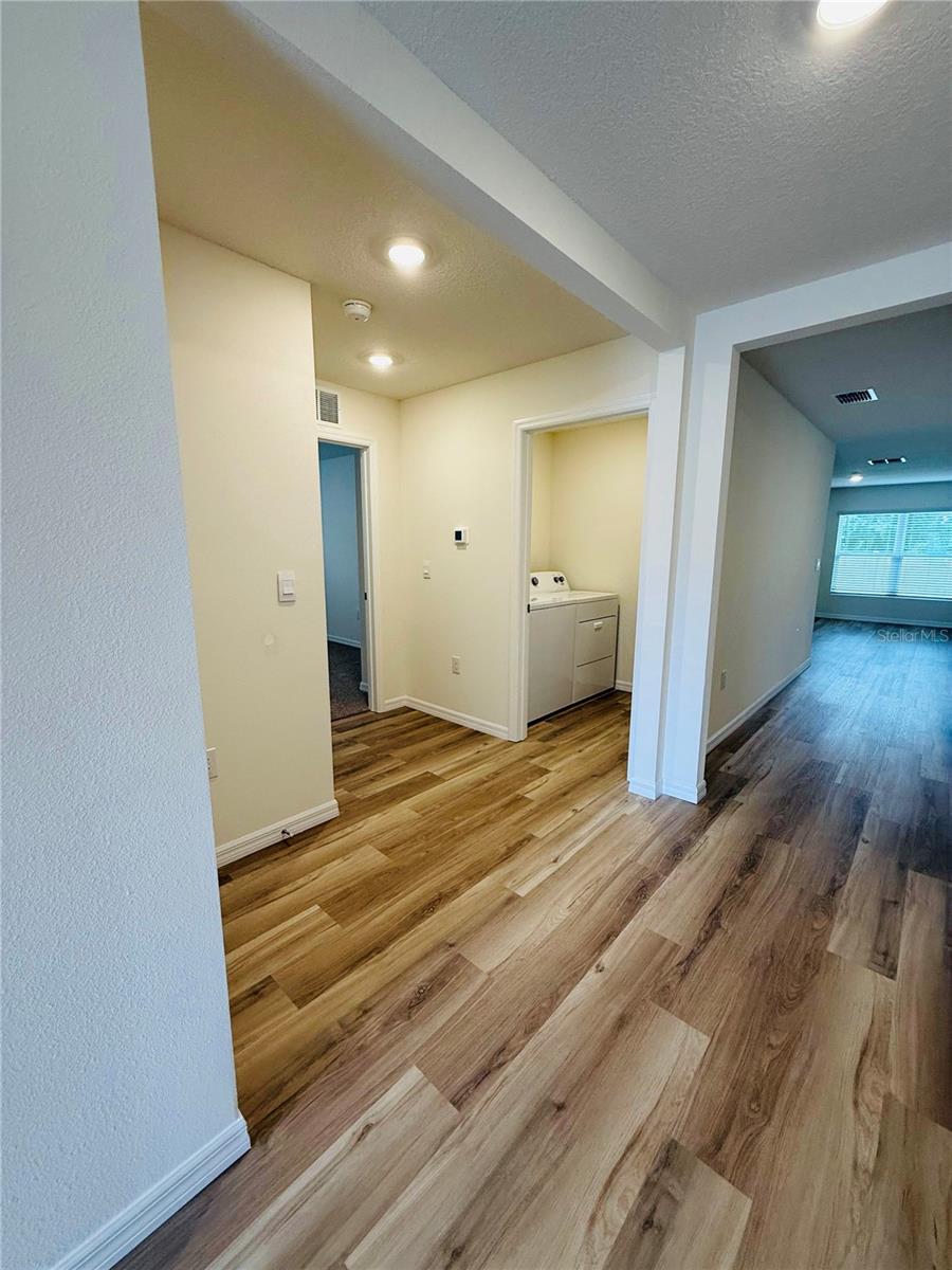 Image 4 of 25 For 2924 20th Terrace