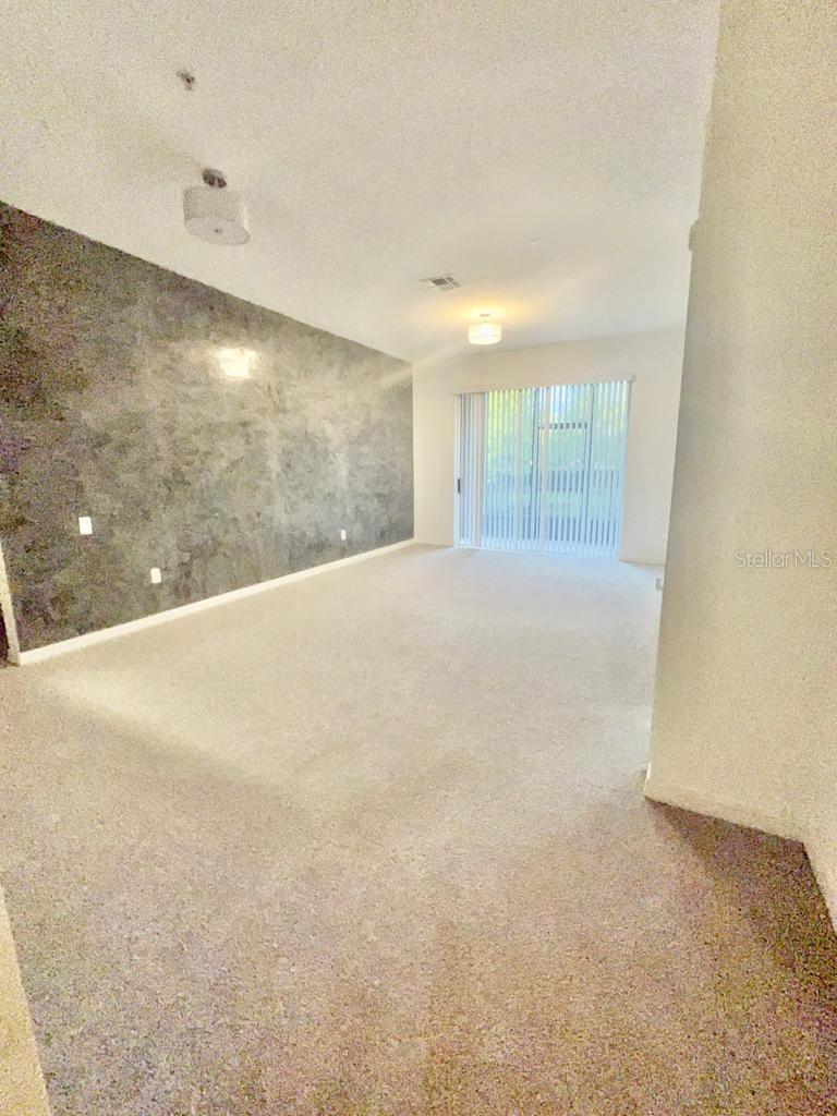 Image 7 of 11 For 1357 Venezia Court 102