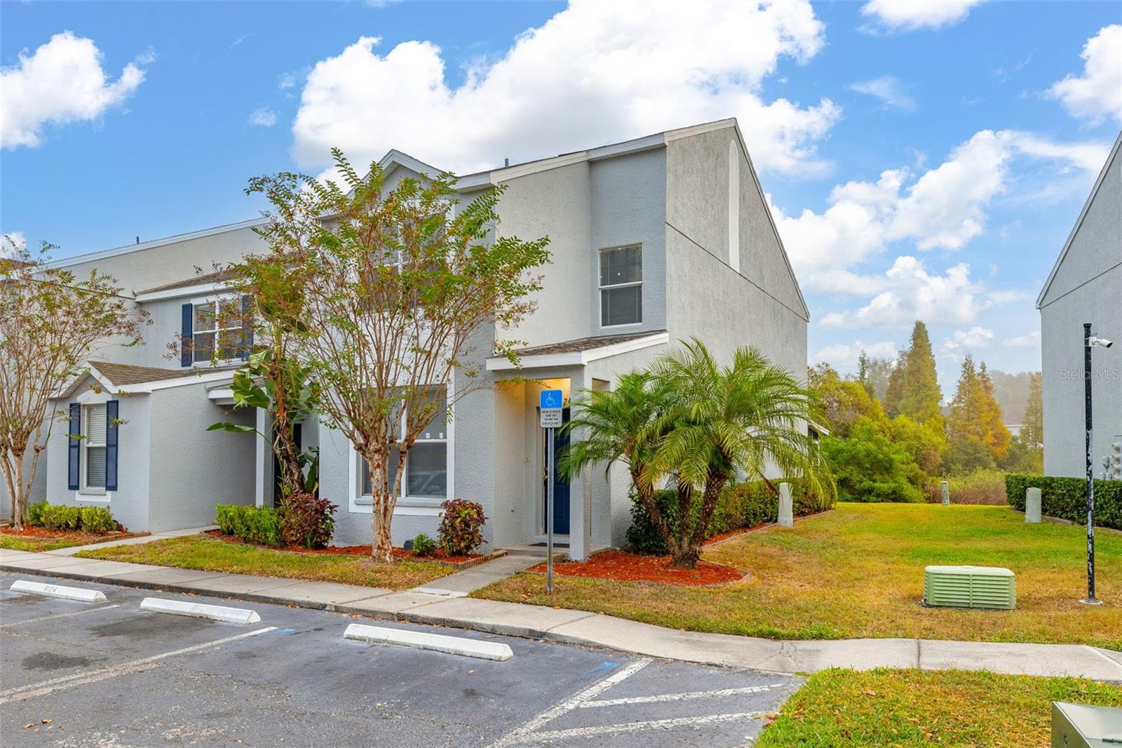 Image 36 of 53 For 6124 Osprey Lake Circle