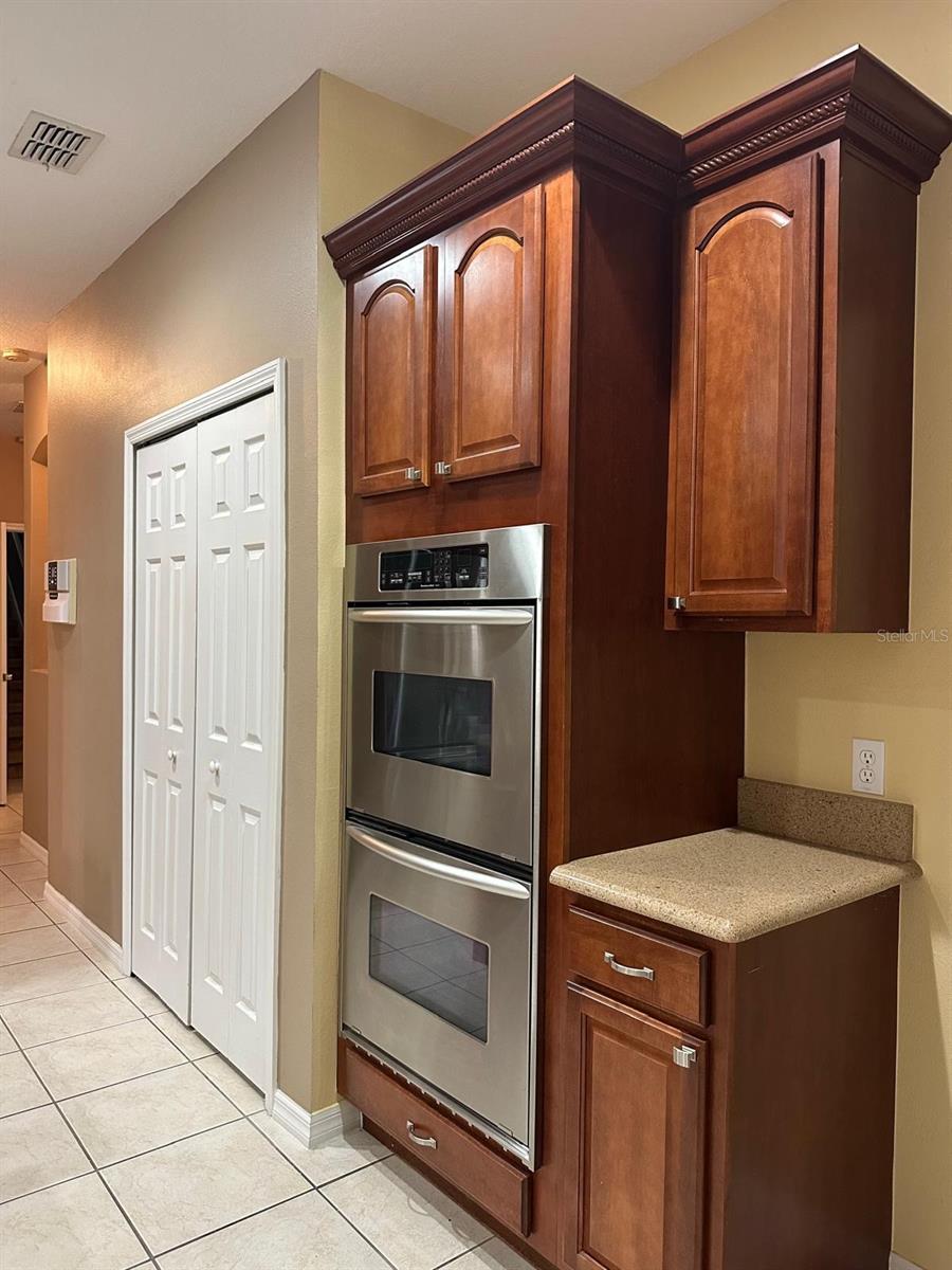 Image 14 of 69 For 3613 Valleyview Drive