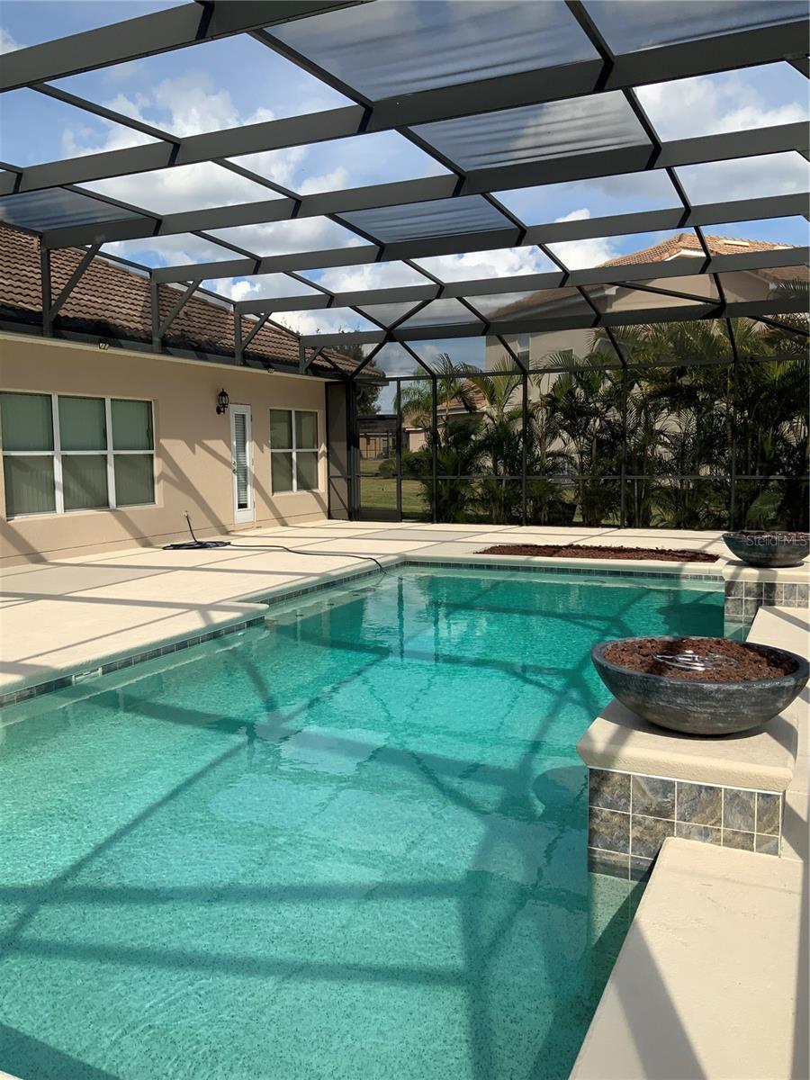 Image 21 of 69 For 3613 Valleyview Drive