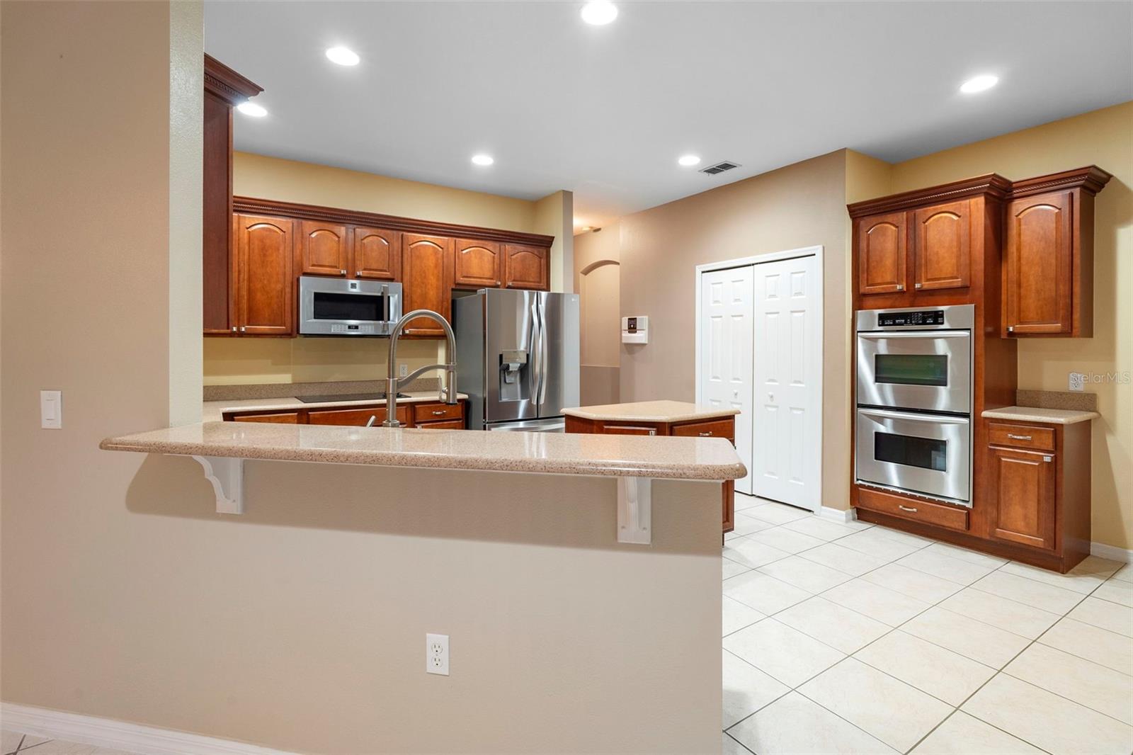 Image 38 of 69 For 3613 Valleyview Drive