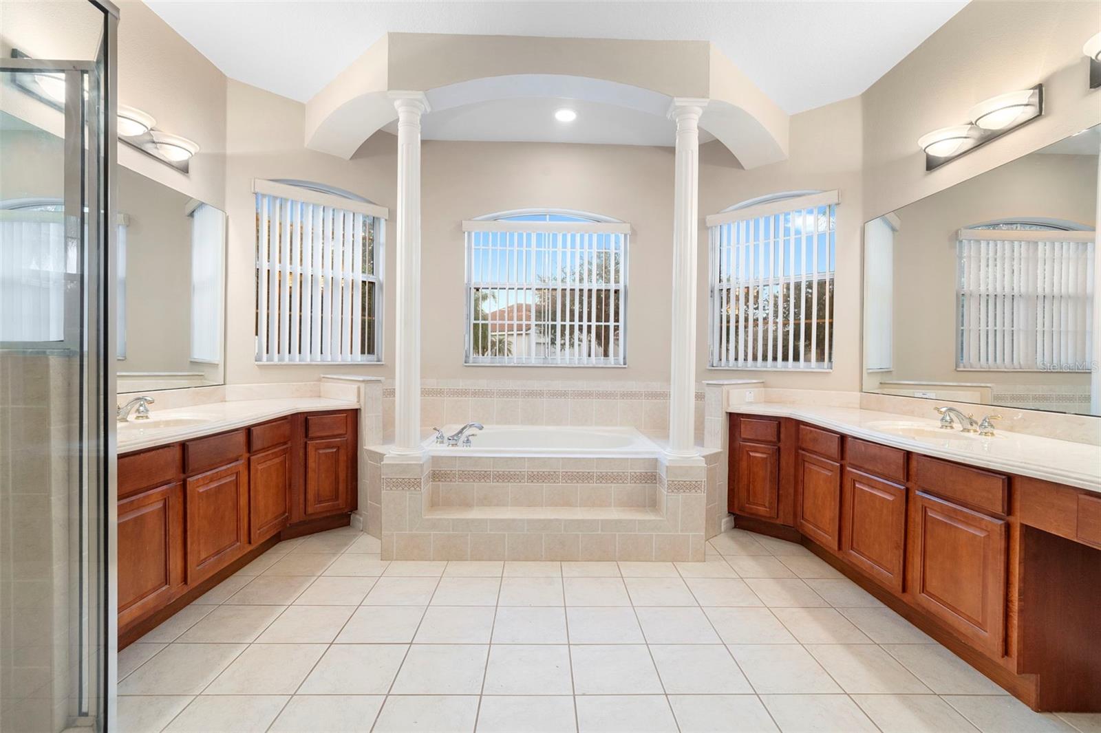 Image 62 of 69 For 3613 Valleyview Drive