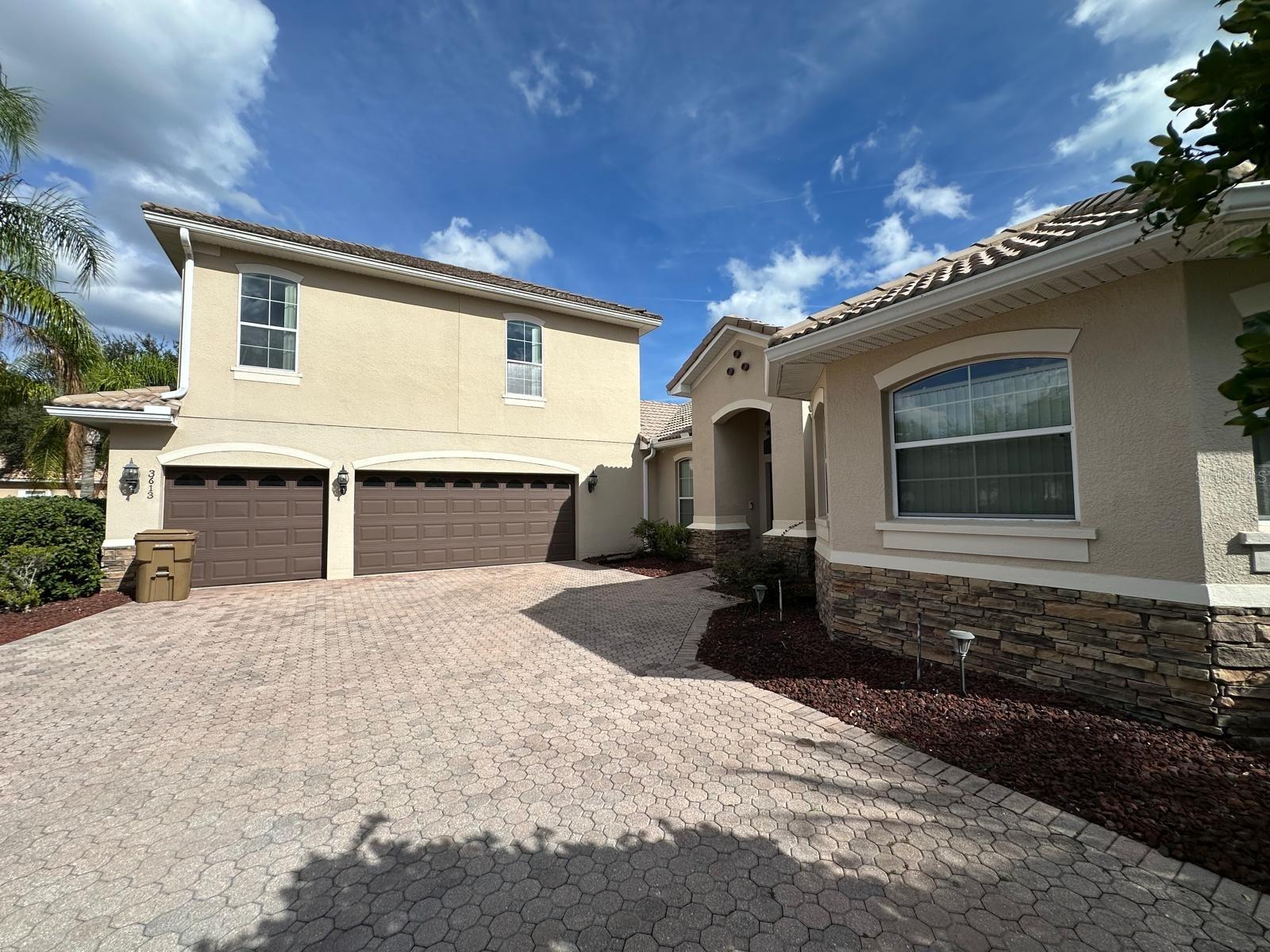 Image 9 of 69 For 3613 Valleyview Drive