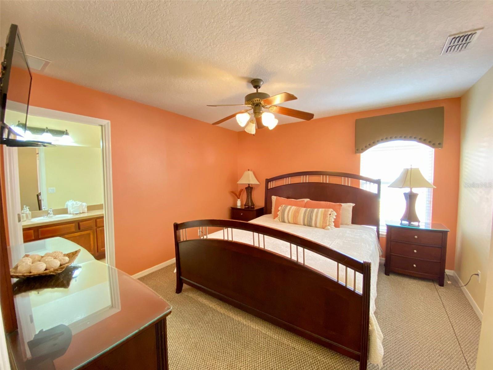 Image 33 of 47 For 8000 Acadia Estates Court