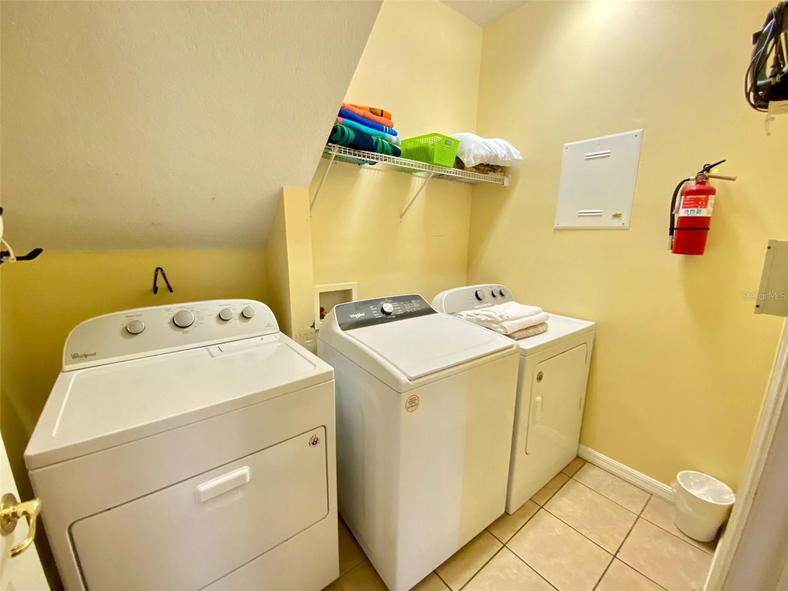 Image 39 of 47 For 8000 Acadia Estates Court