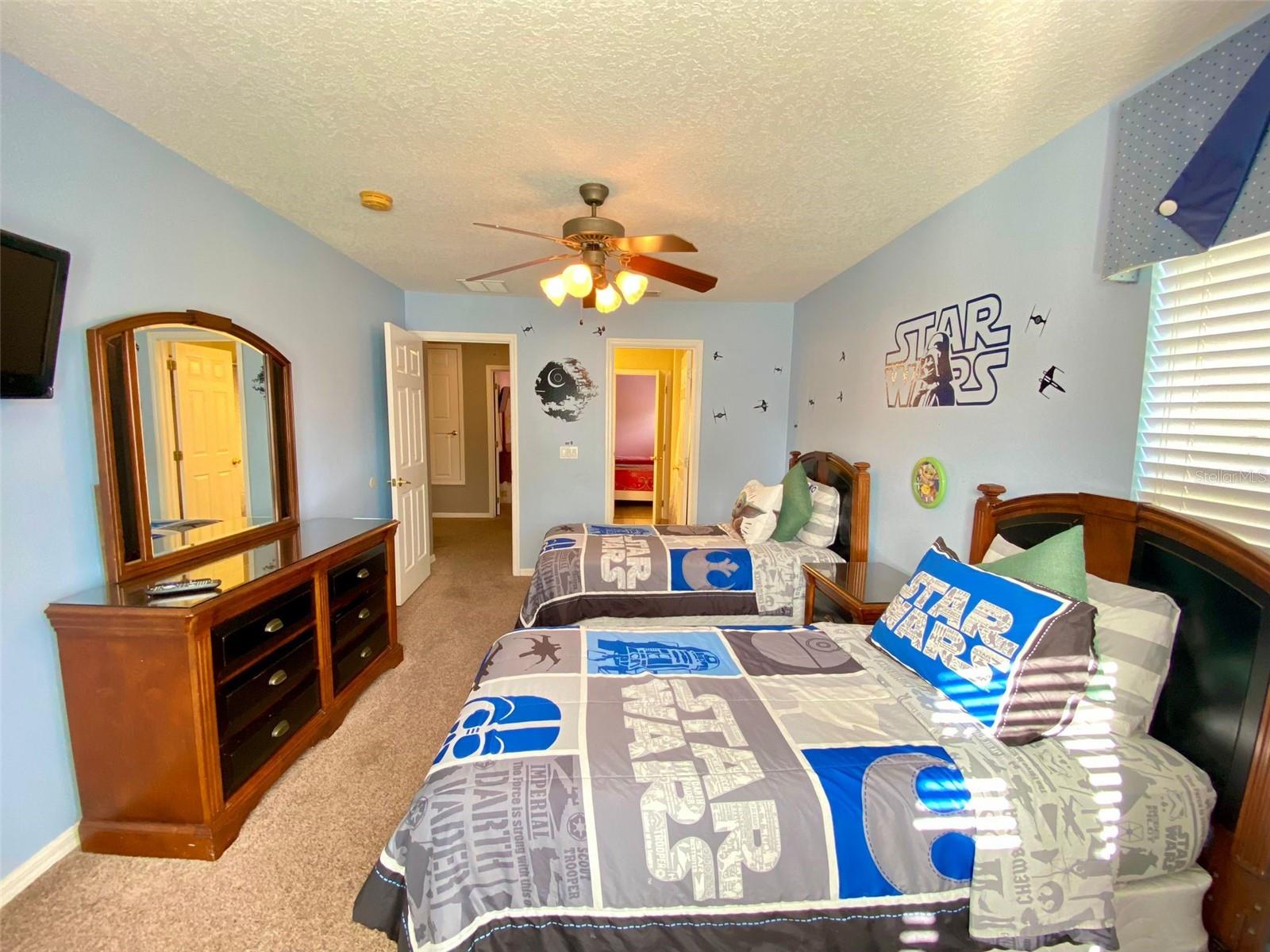 Image 40 of 47 For 8000 Acadia Estates Court