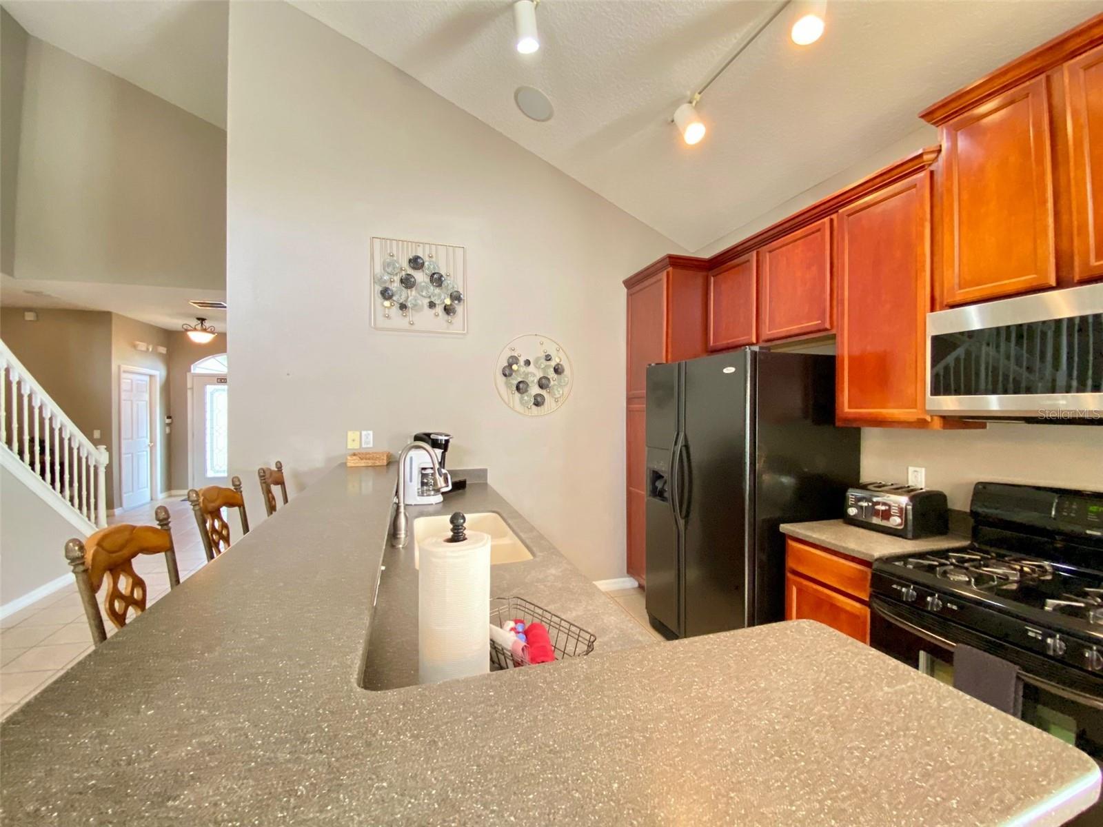 Image 6 of 47 For 8000 Acadia Estates Court