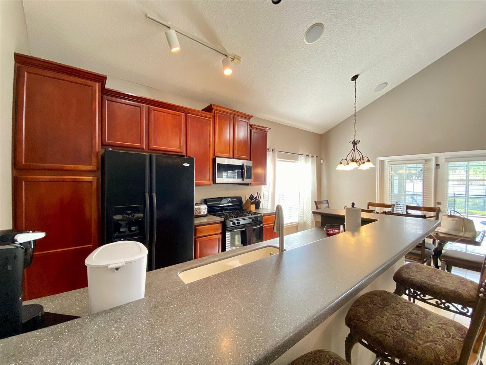 Image 7 of 47 For 8000 Acadia Estates Court