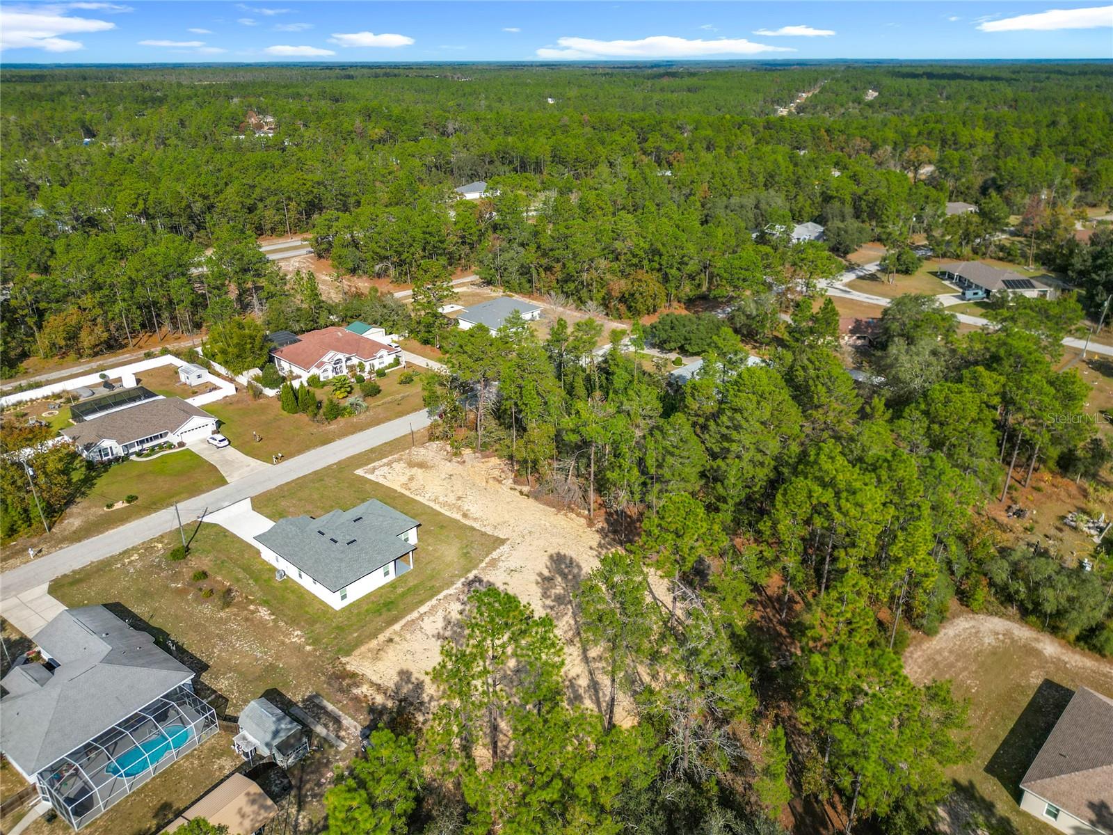 Image 48 of 51 For 8425 Legacy Loop