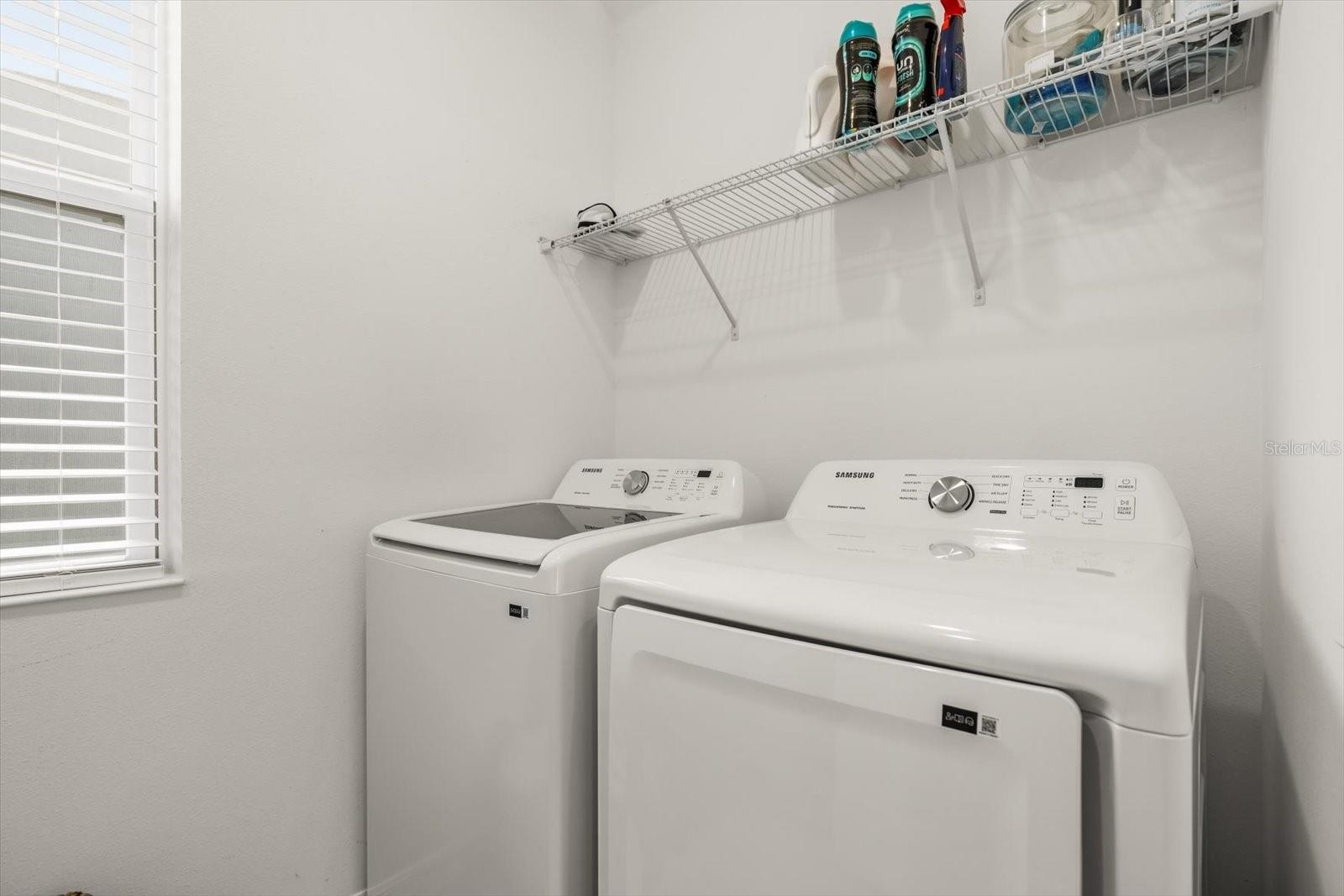 Image 20 of 53 For 5277 Royal Point Avenue