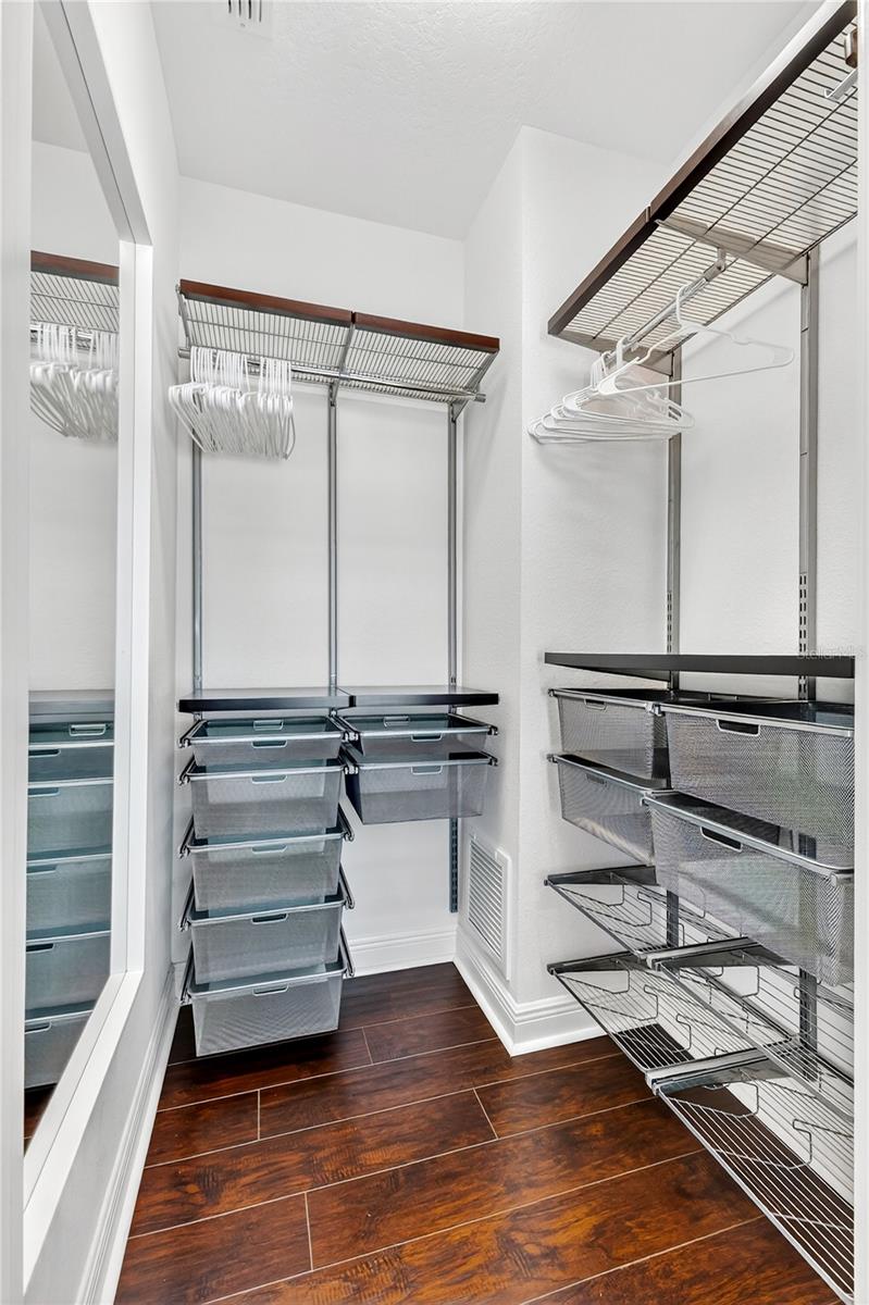 Image 24 of 36 For 8443 Karrer Terrace