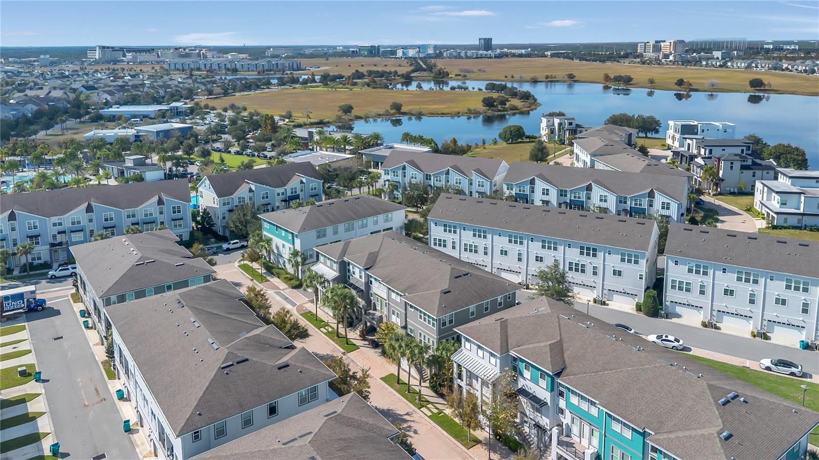 Image 31 of 36 For 8443 Karrer Terrace