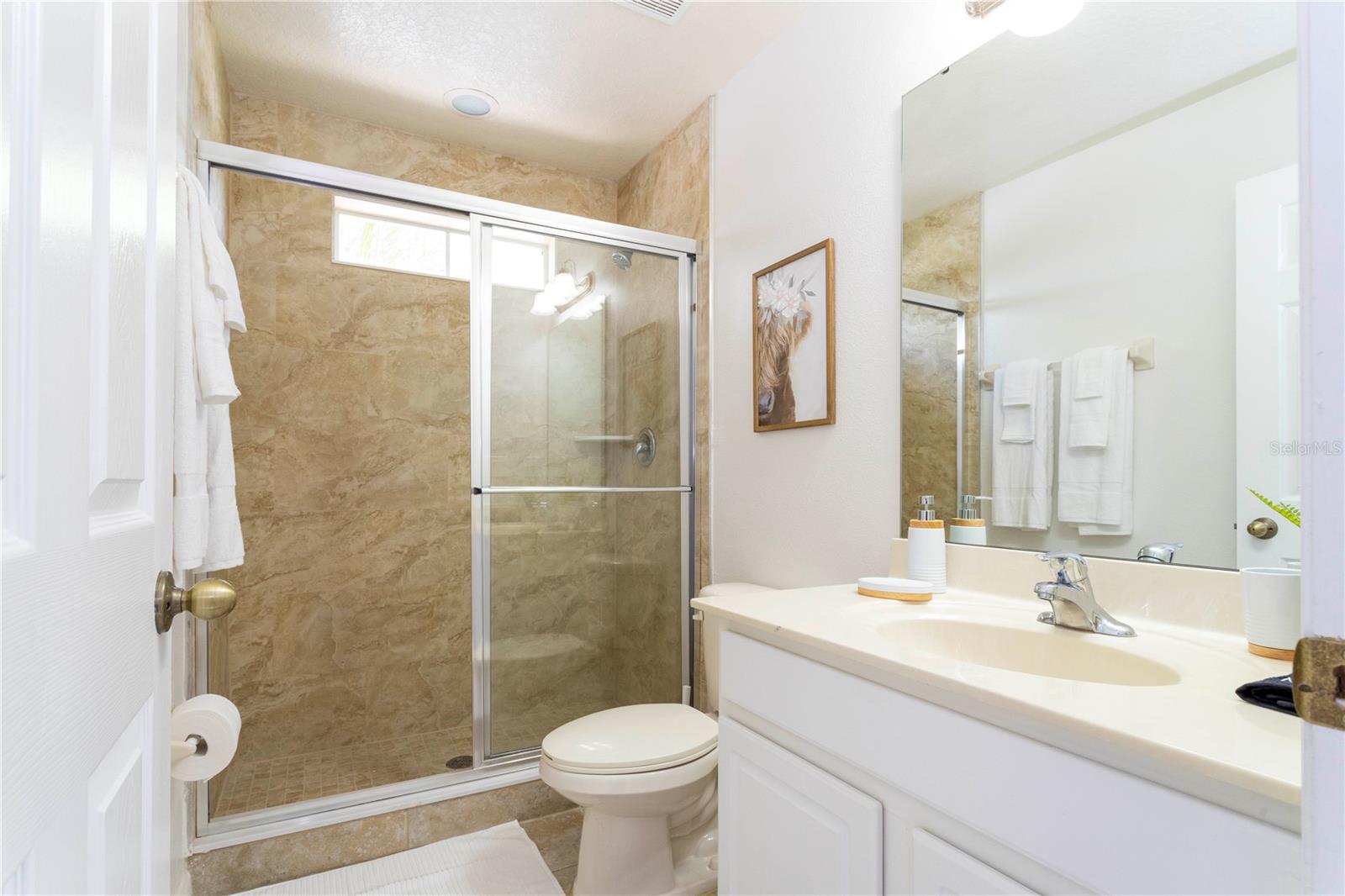 Image 27 of 59 For 650 Las Fuentes