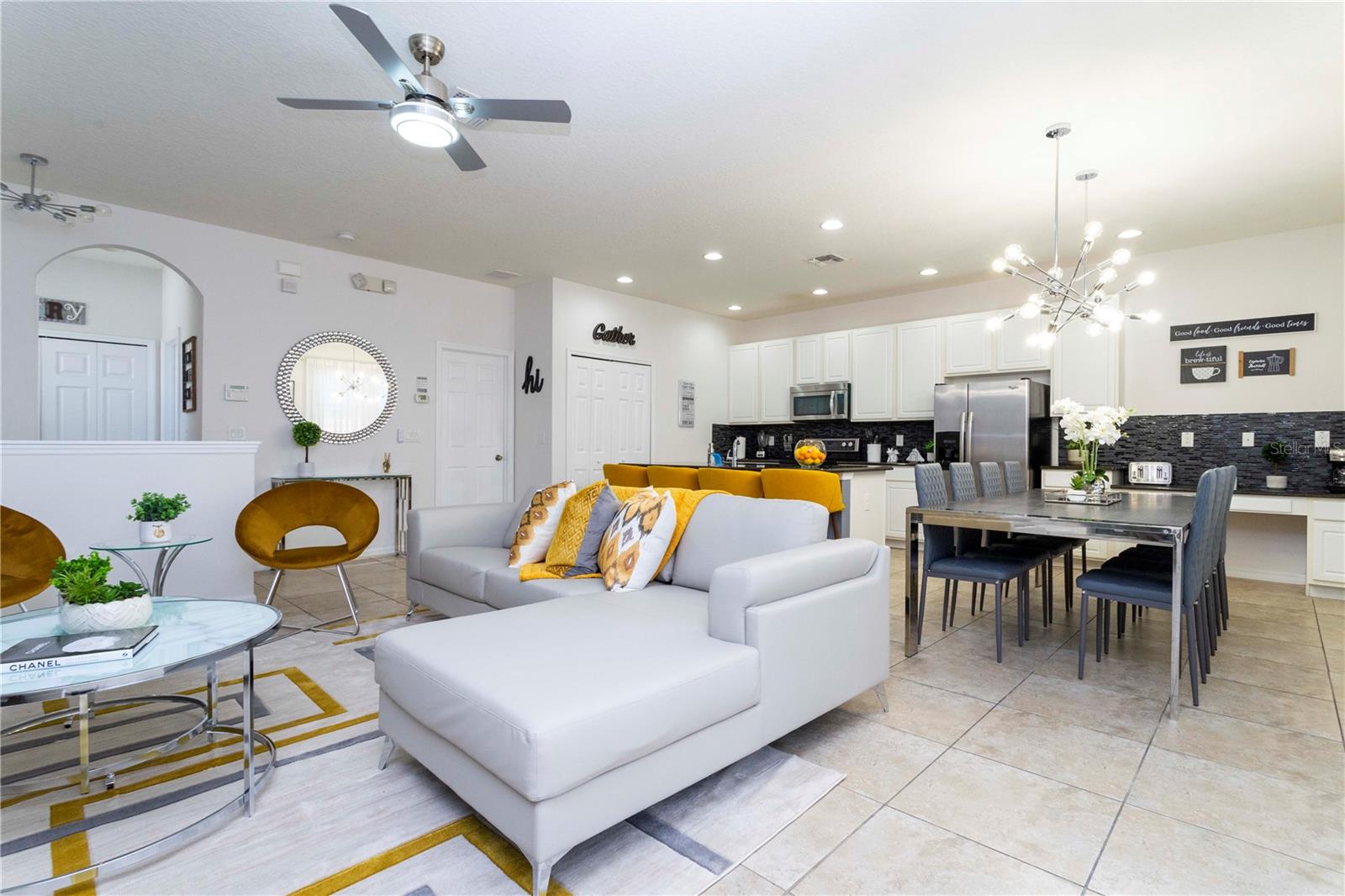 Image 41 of 59 For 650 Las Fuentes