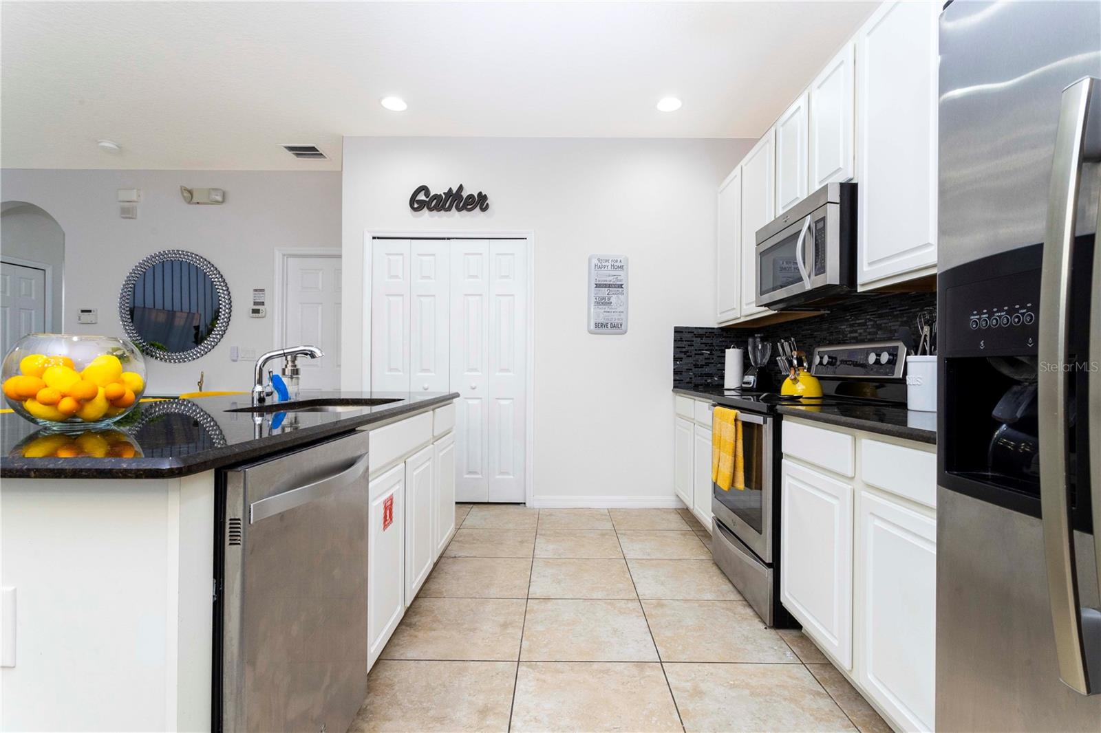 Image 47 of 59 For 650 Las Fuentes