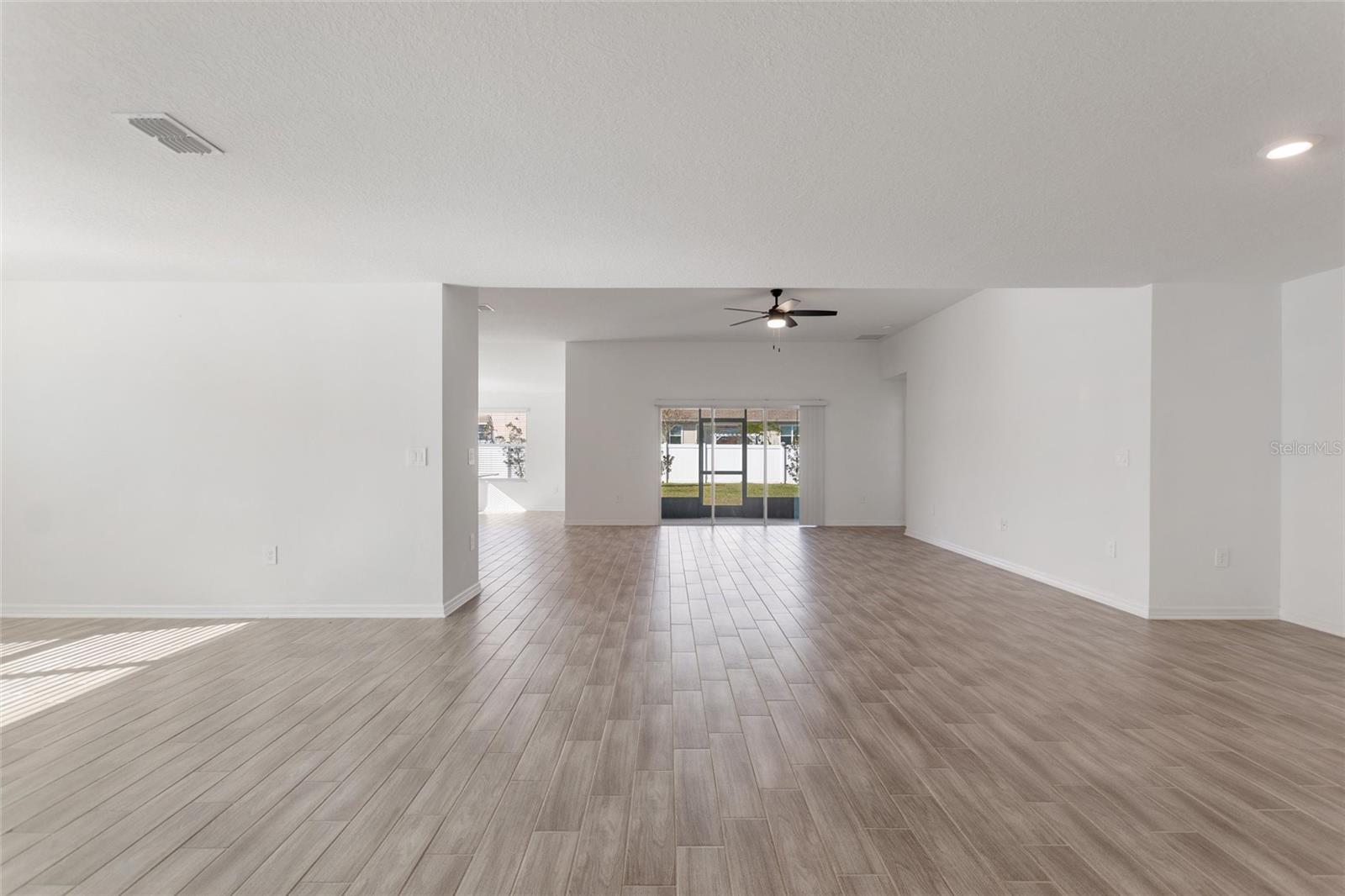 Image 10 of 44 For 5767 Talc Street