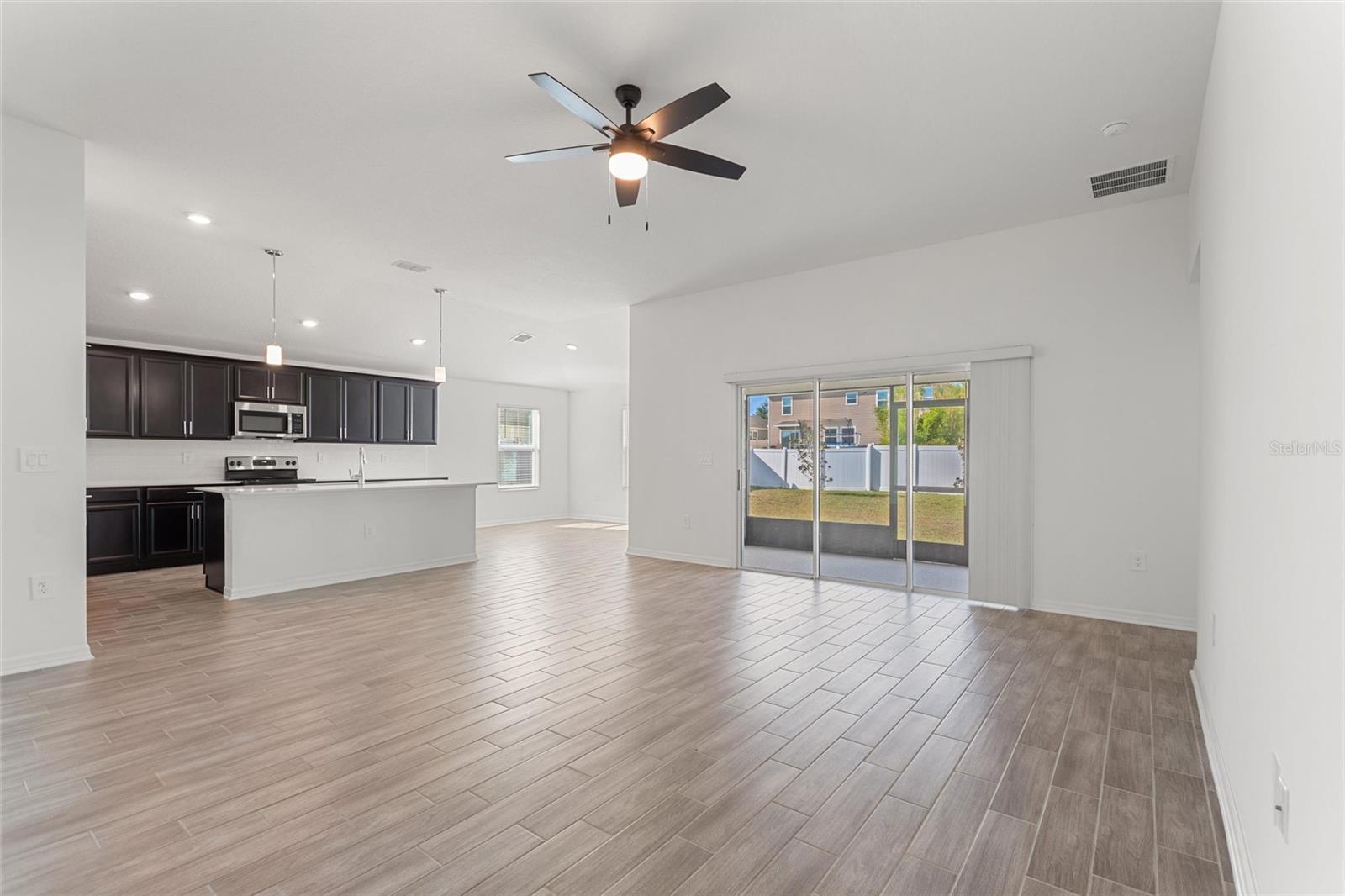 Image 19 of 44 For 5767 Talc Street